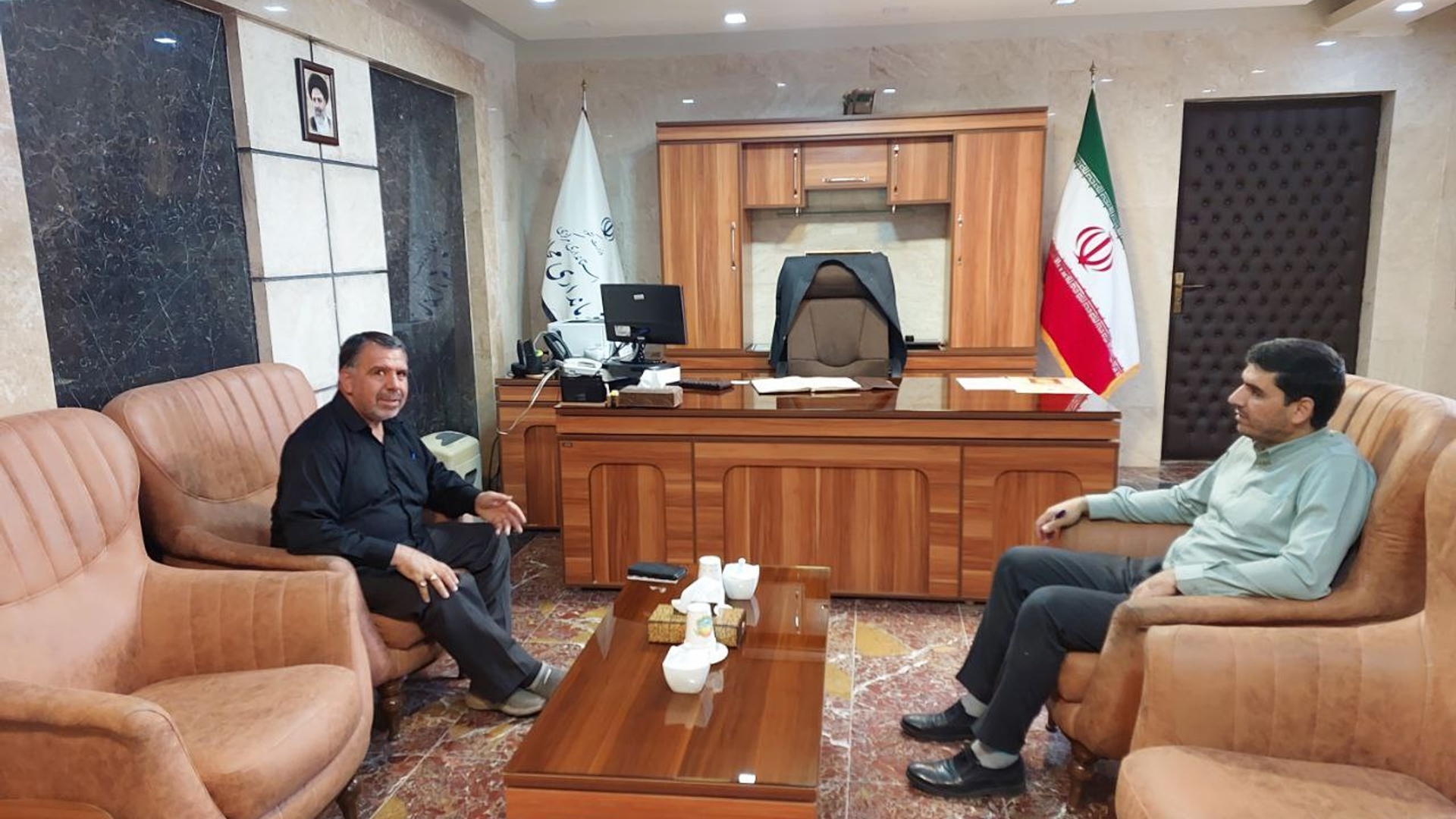 ارائه گزارش عملکرد توسط تعدادی از روسای ادارات به سرپرست فرمانداری شهرستان محلات.