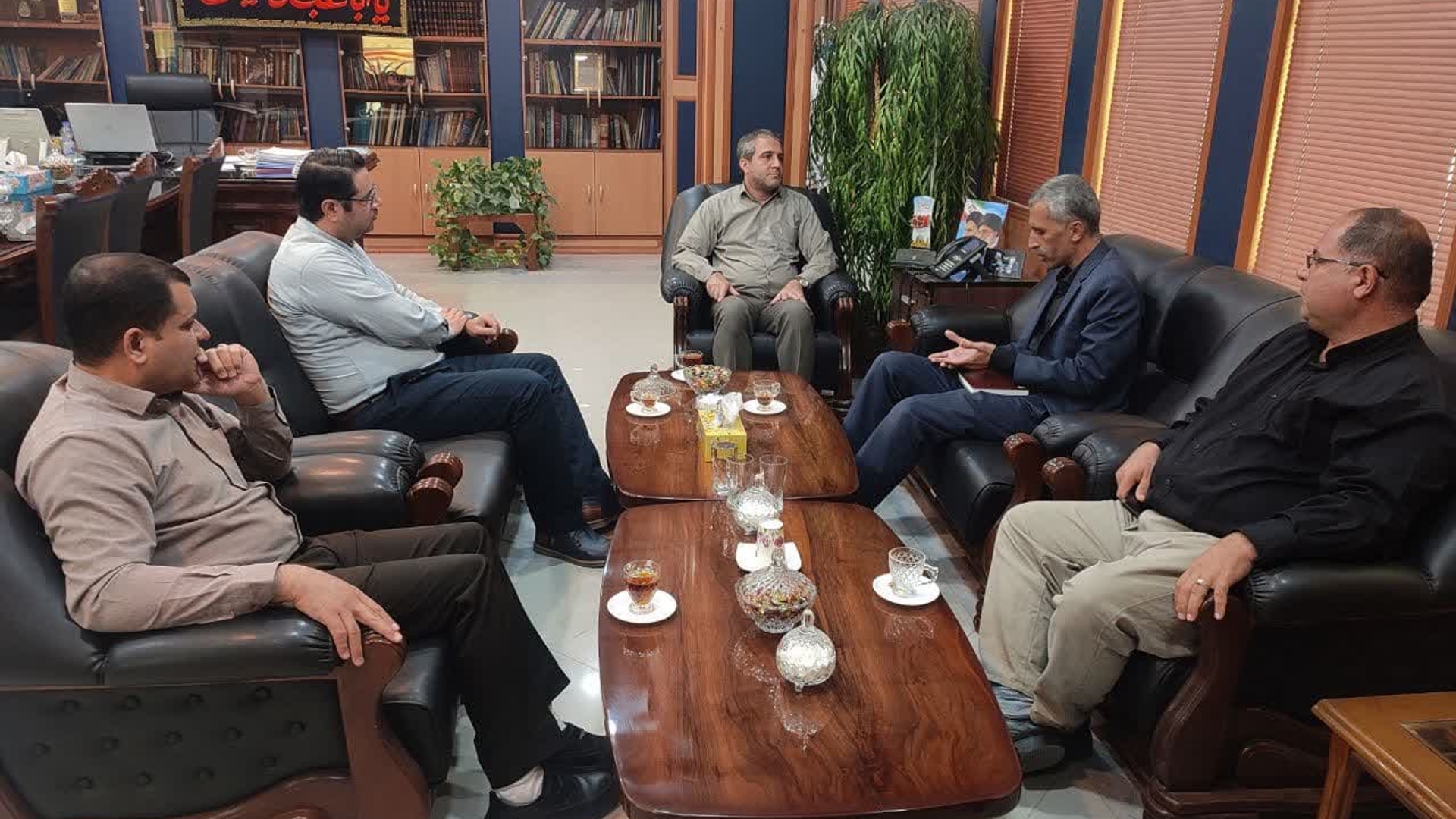 به مناسبت ۱۶ مرداد ماه، روز جهاد دانشگاهی، رییس این نهاد در ساوه به همراه همکاران با مهدی الیاسی معاون استاندار و فرماندار ویژه شهرستان ساوه دیدار و گفتگو کردند.