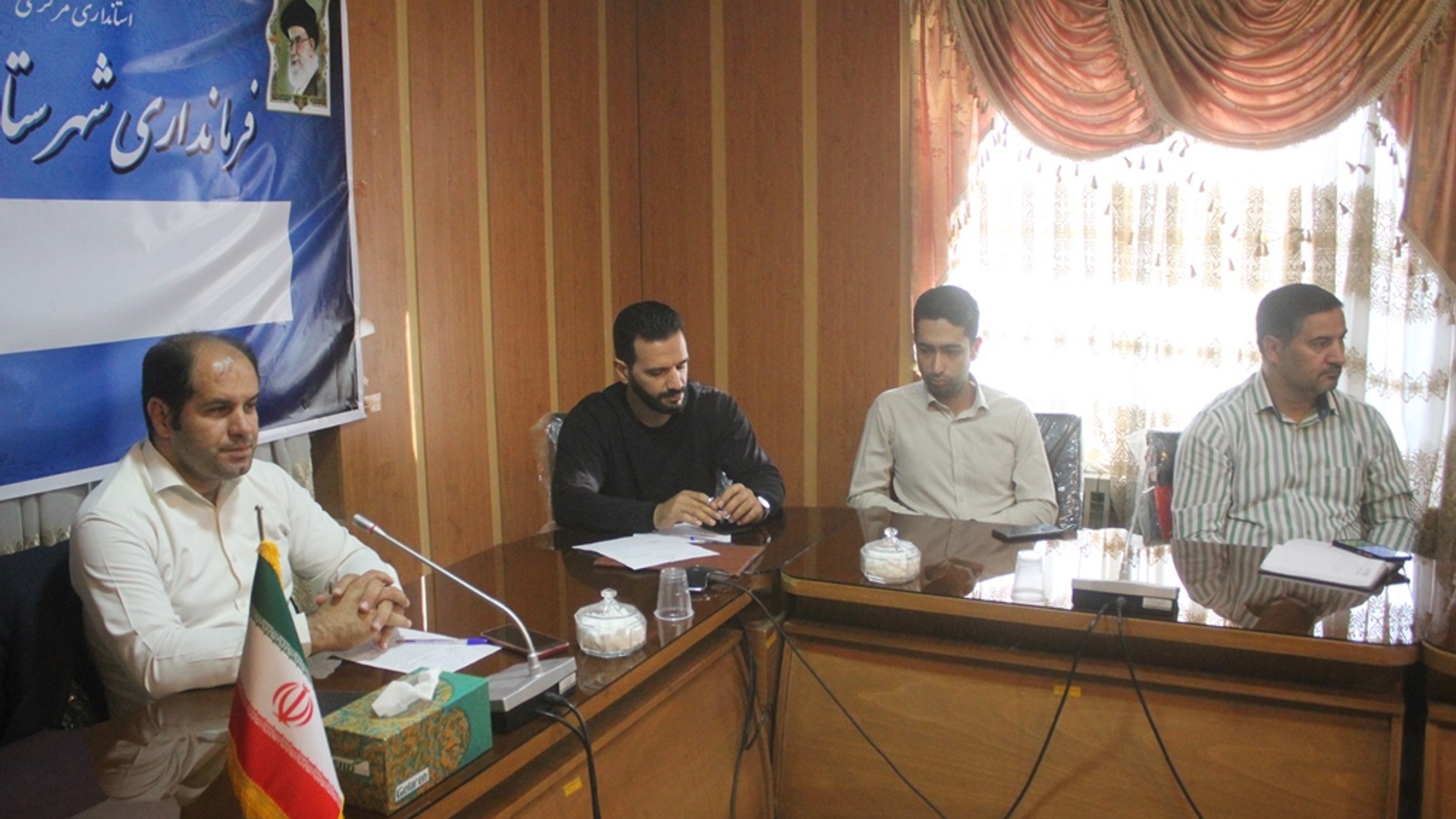 دومین جلسه کارگروه مبارزه با حیوانات ناقل بیماری ( سگهای ولگرد ) در شهرستان خمین