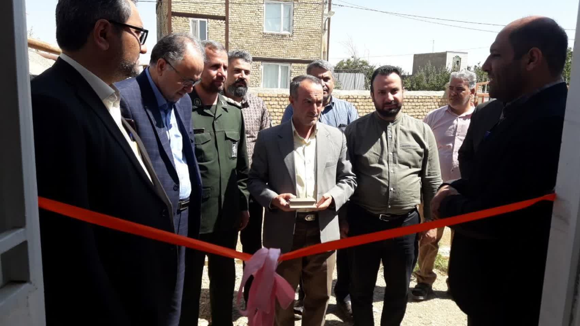 افتتاح یک واحد مسکن مددجویی بهزیستی در شهرستان کمیجان به مناسبت هفته بهزیستی