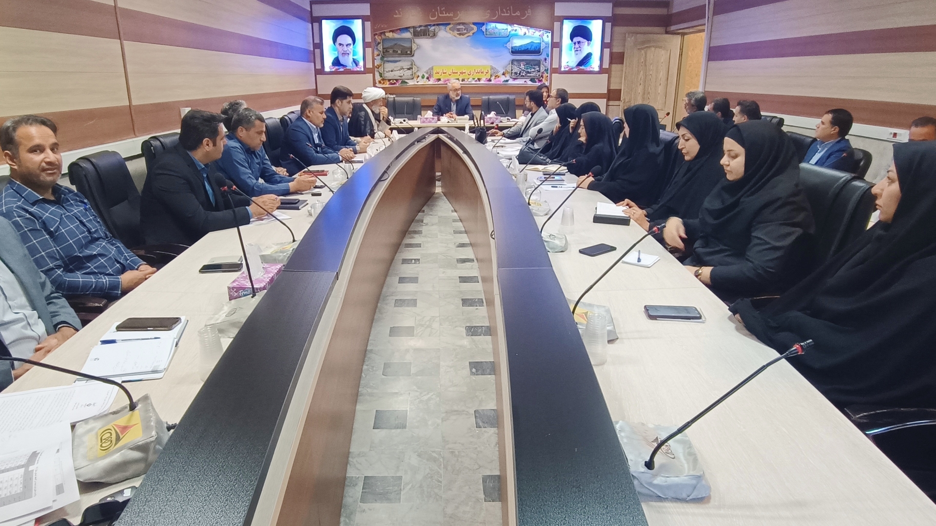 برگزاری چهارمین جلسه ستاد حمایت از خانواده و جوانی جمعیت شهرستان شازند