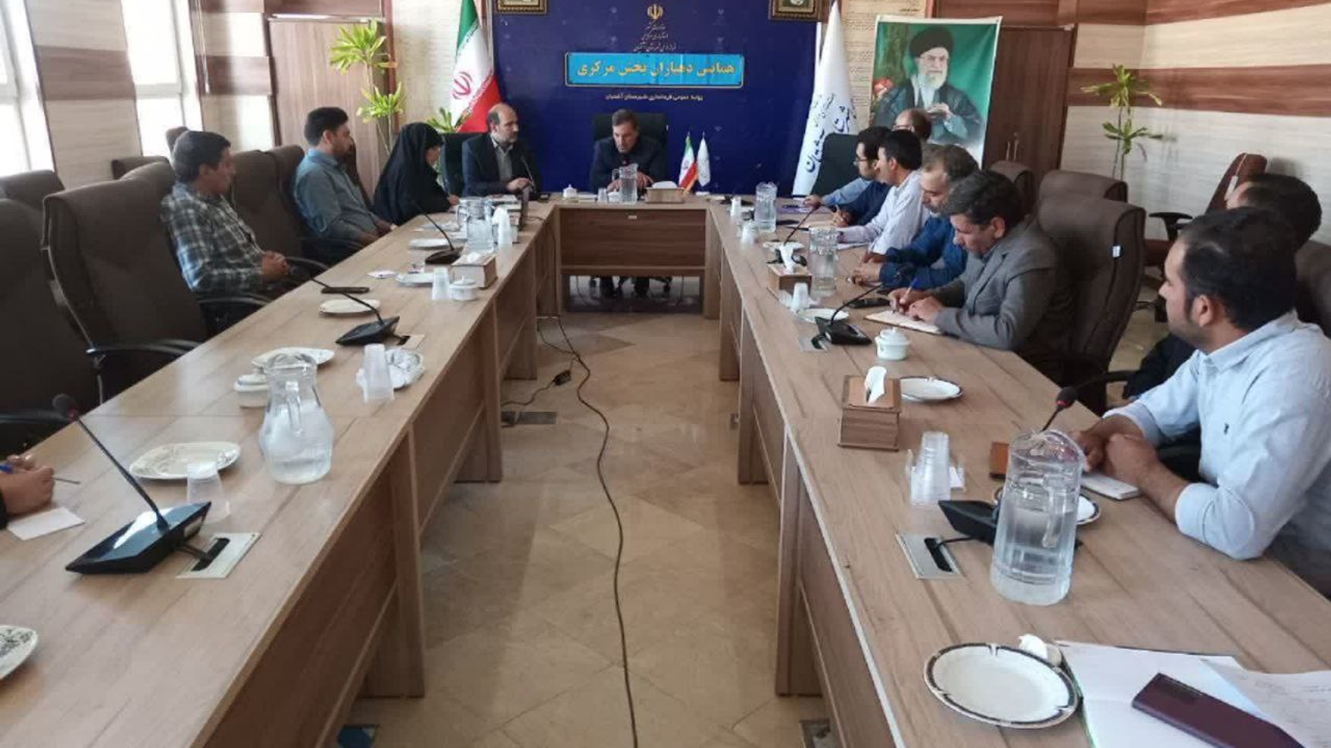 برگزاری کارگاه آموزشی با عنوان آشنایی بیشتر با سامانه ستاد ویژه دهیاران بخش مرکزی شهرستان آشتیان