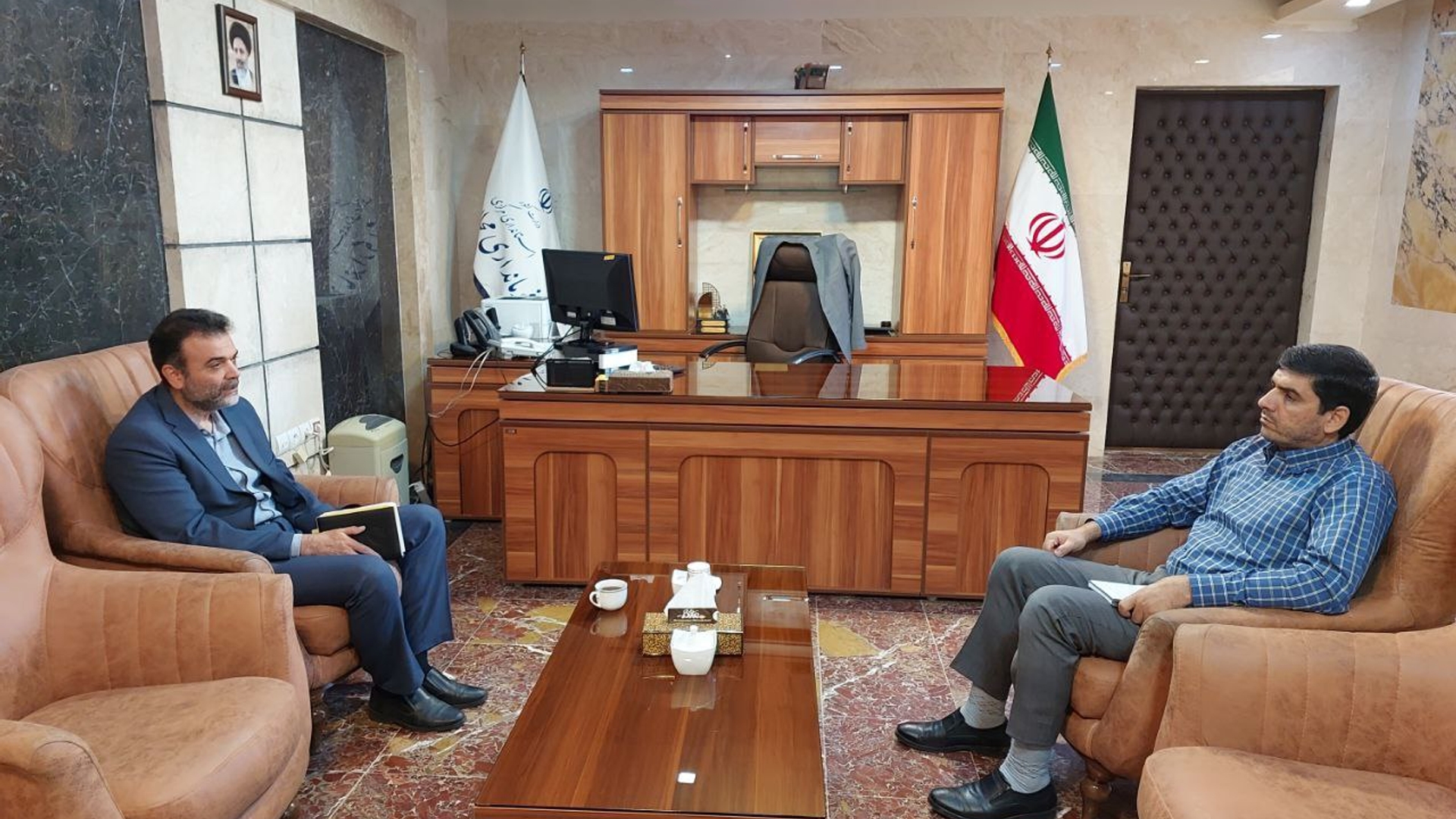 ارائه گزارش عملکرد توسط برخی از روسای ادارات به سرپرست فرمانداری شهرستان محلات