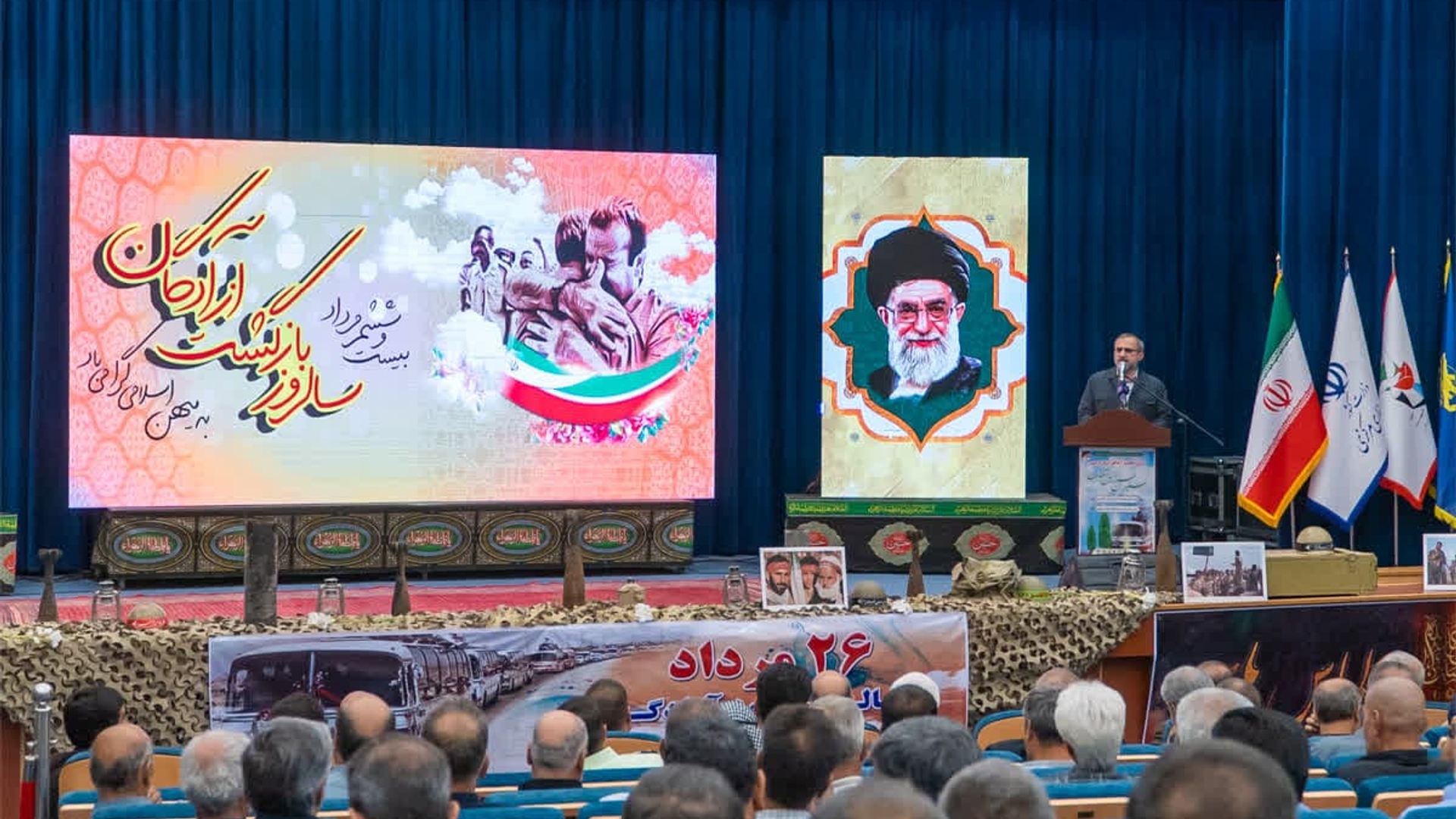 مرز بین جبهه حق و باطل هر روز آشکارتر می‌شود