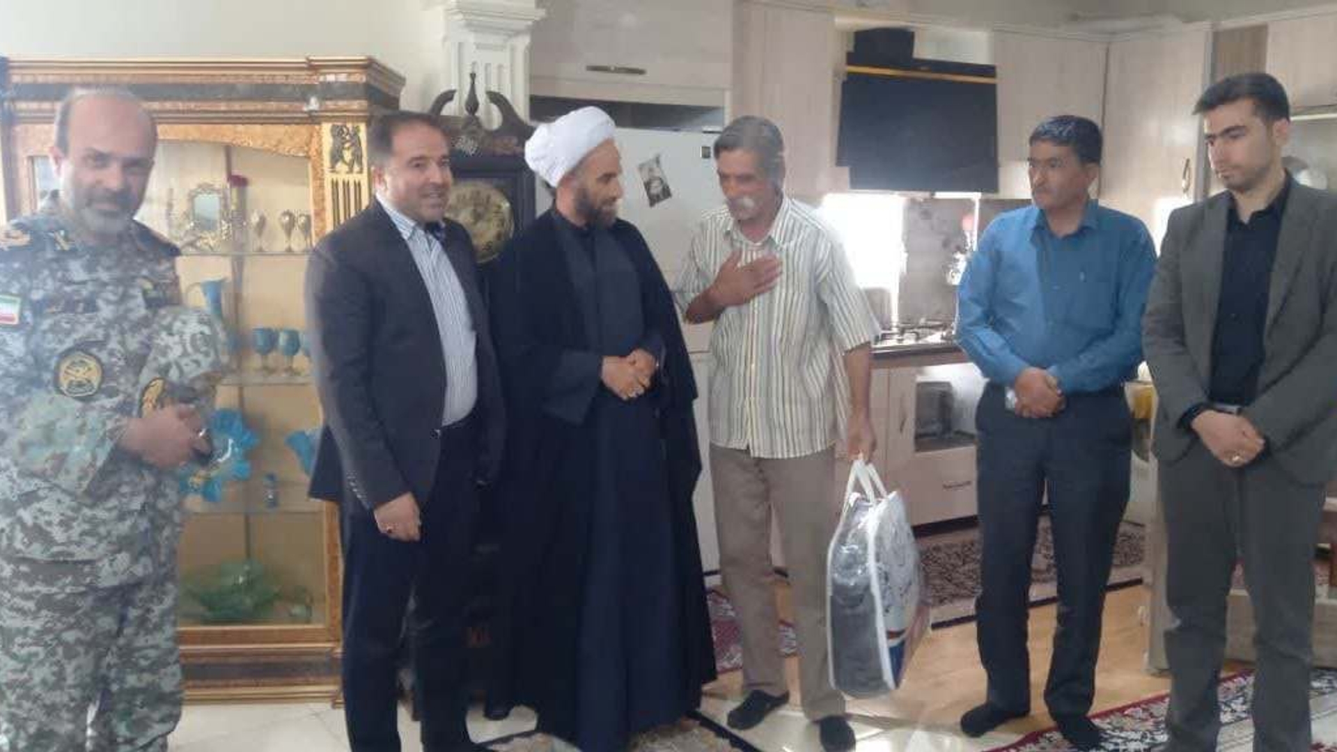 دیدار و تجلیل از آزادگان سرافراز شهرستان خنداب