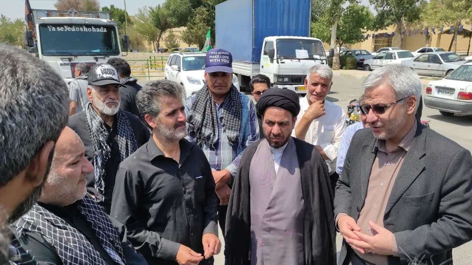 آئین بدرقه خادمین موکب مردمی ام البنین (س) شهرستان خمین در کربلا برگزار شد