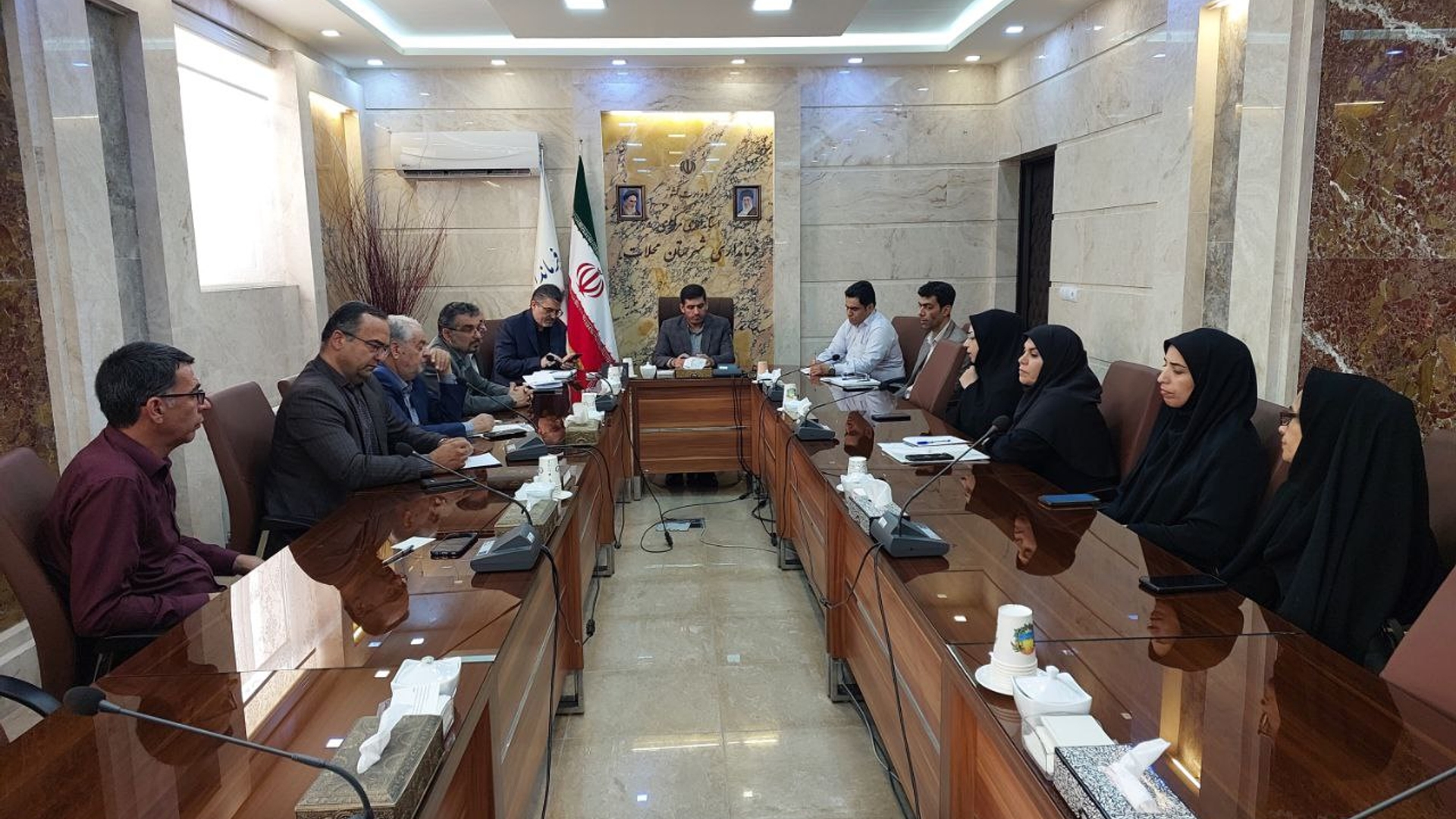 جلسه انجمن کتابخانه های عمومی شهرستان محلات