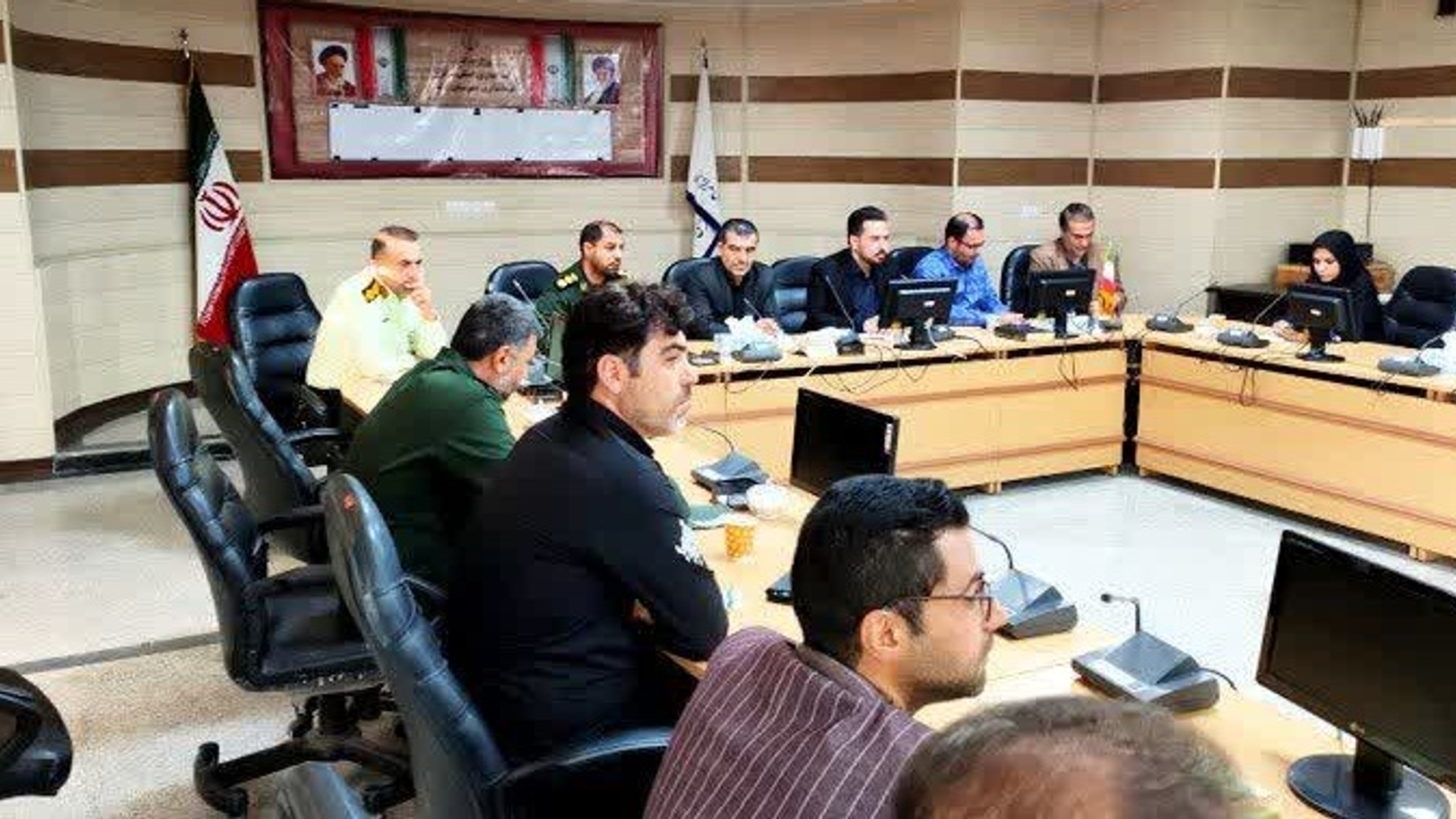 جلسه مدیریت بحران شهرستان جهت هماهنگی نهایی مانور زلزله