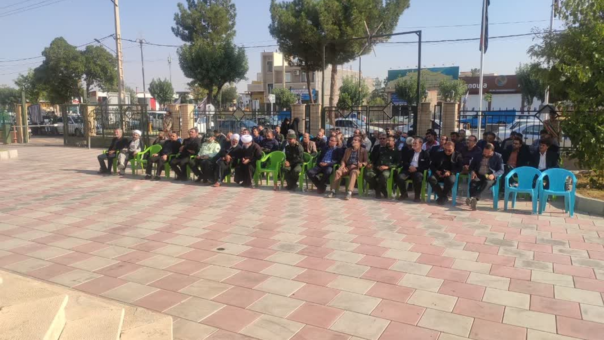 جلسه شورای اداری شهرستان به مناسبت آغاز هفته دولت