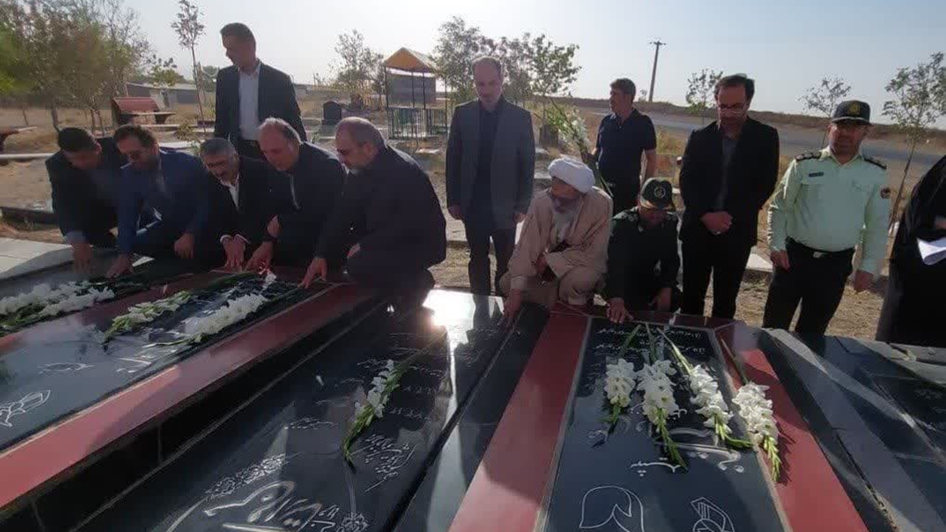 بخش اول سفر مخلص الائمه استاندار مرکزی به شهرستان تفرش به مناسبت هفته دولت