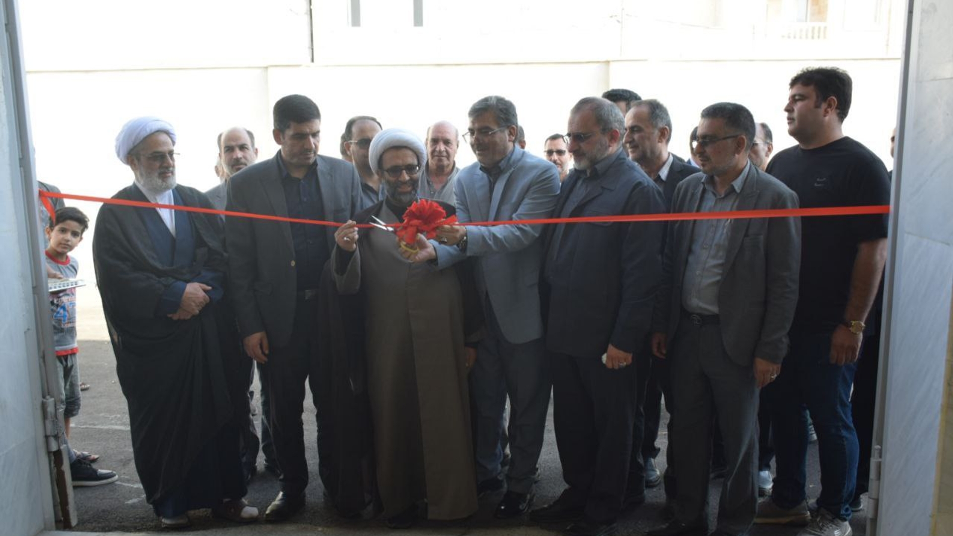 میدان بزرگ میوه و تره بار شهر محلات به بهره برداری رسید.