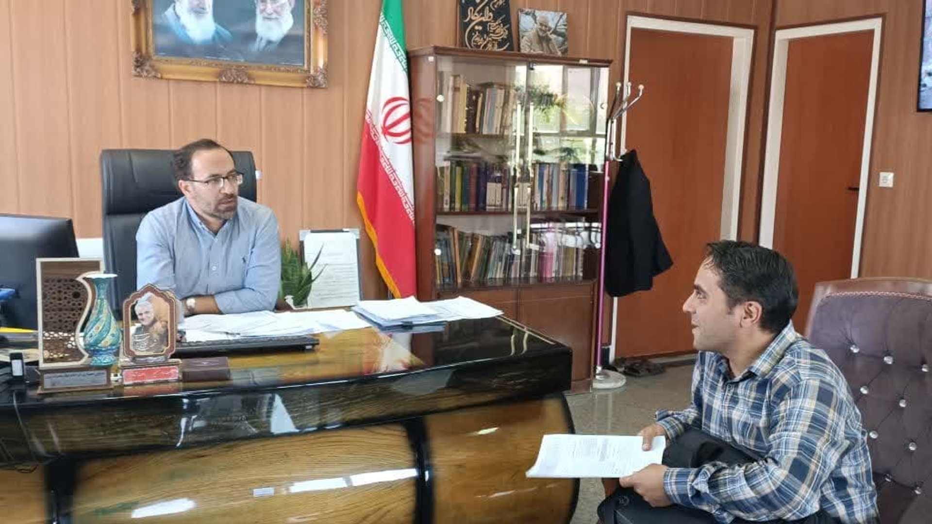 بررسی آخرین وضعیت ناحیه صنعتی تفرش در دیدار مسئول شرکت شهرک های صنعتی شهرستان با فرماندار.