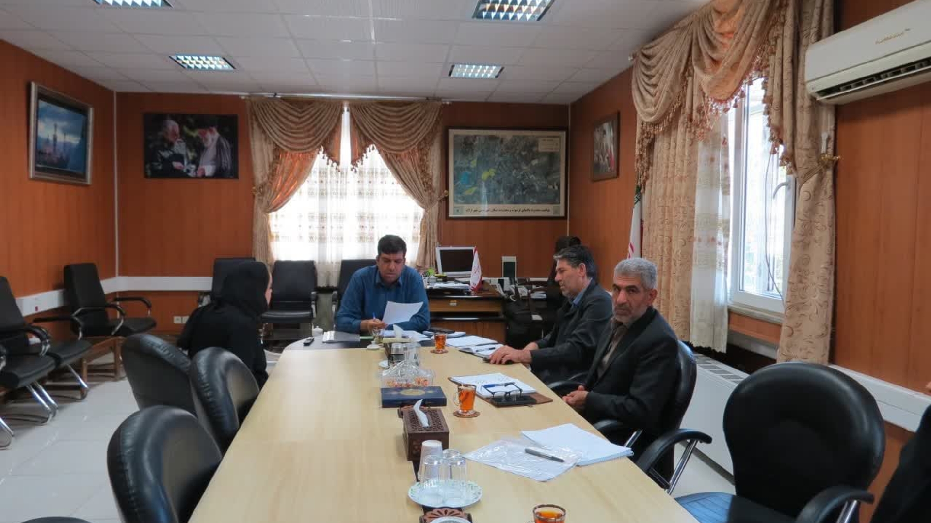 در راستای پاسخگوی مسئولانه و حل مشکلات مردم و  تکریم ارباب رجوع ملاقات عمومی  فرماندار شهرستان اراک