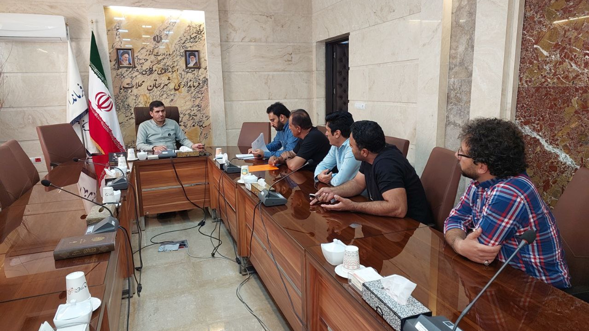 ملاقات مردمی ( سی ام شهریور )