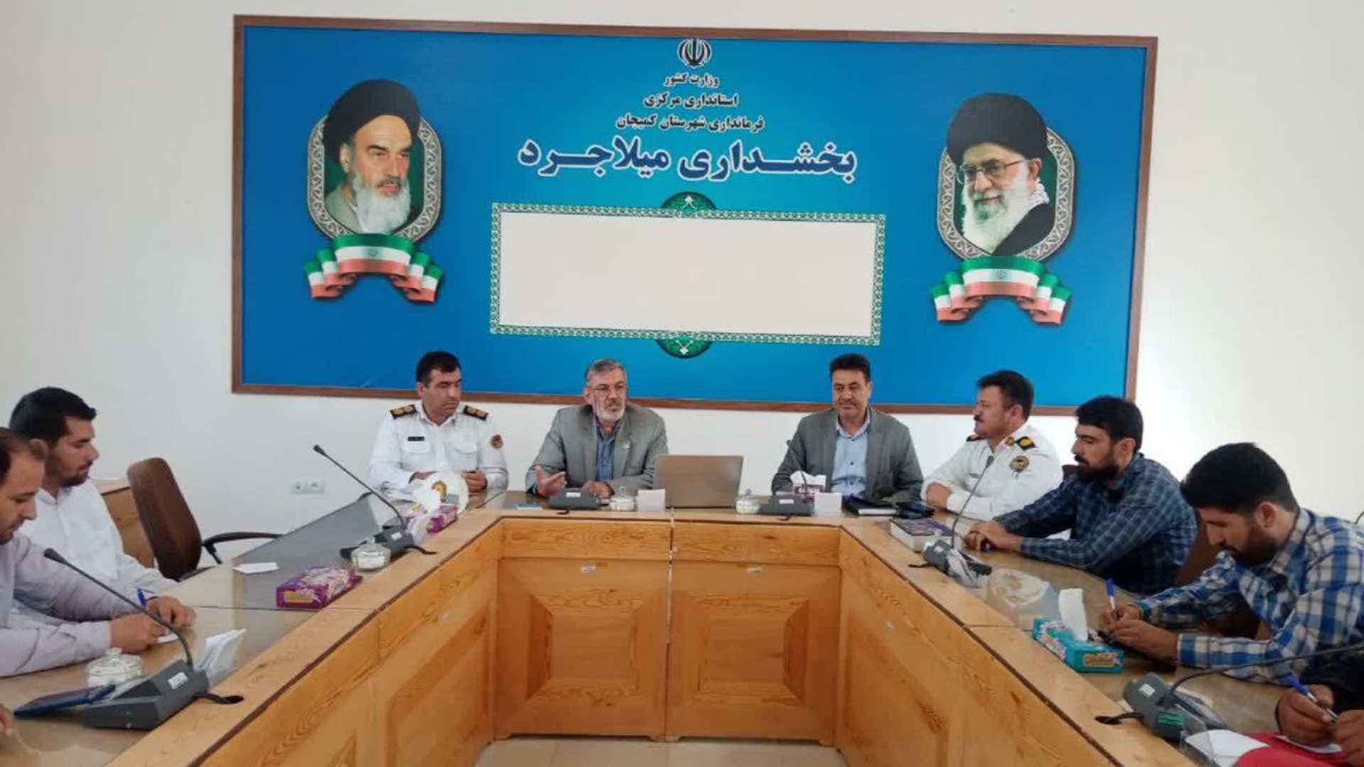 برگزاری کارگاه آموزشی با عنوان دوره های مشارکتی ویژه دهیاران بخش میلاجرد شهرستان کمیجان