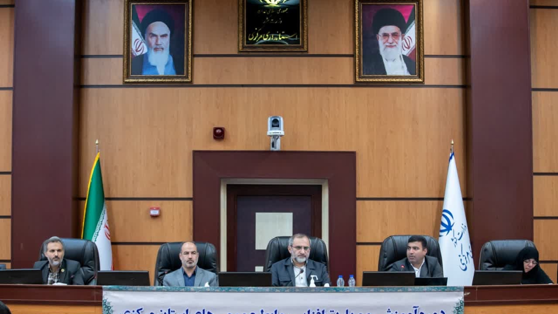 مدیران از انفعال و بی‌تحرکی در حوزه اطلاع‌رسانی خارج شوند