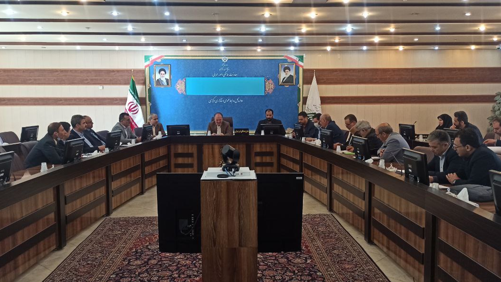 جلسه بررسی وضعیت مانده حساب تعدادی از دستگاه های استان برگزار شد.