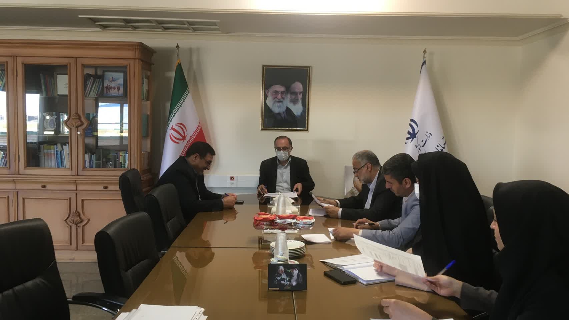 تشکیل کمیته طبقه بندی مشاغل کارکنان استانداری