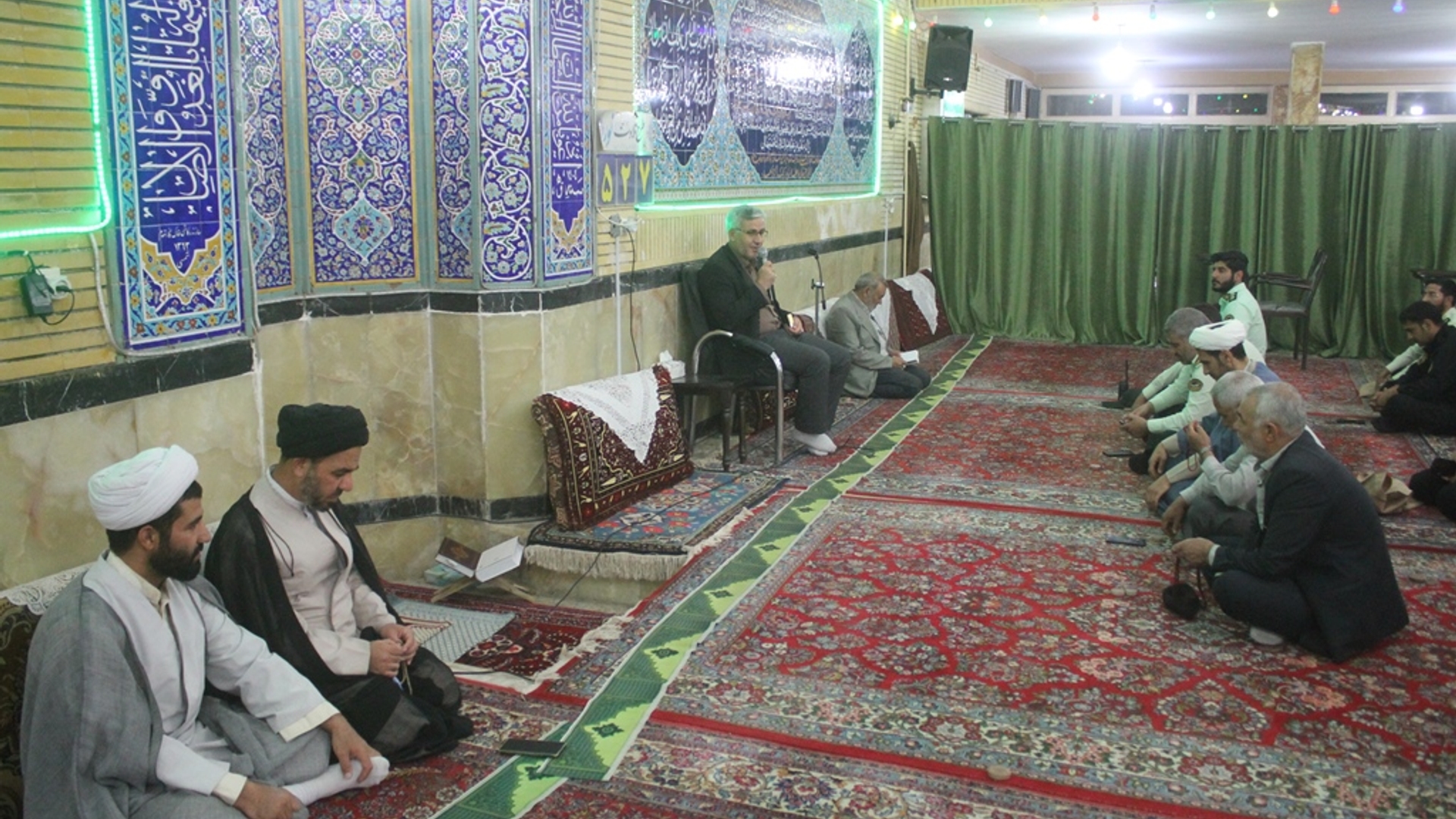 مراسم گرامیداشت هفته نیروی انتظامی و شهدای غزه در شهرستان خمین برگزار شد