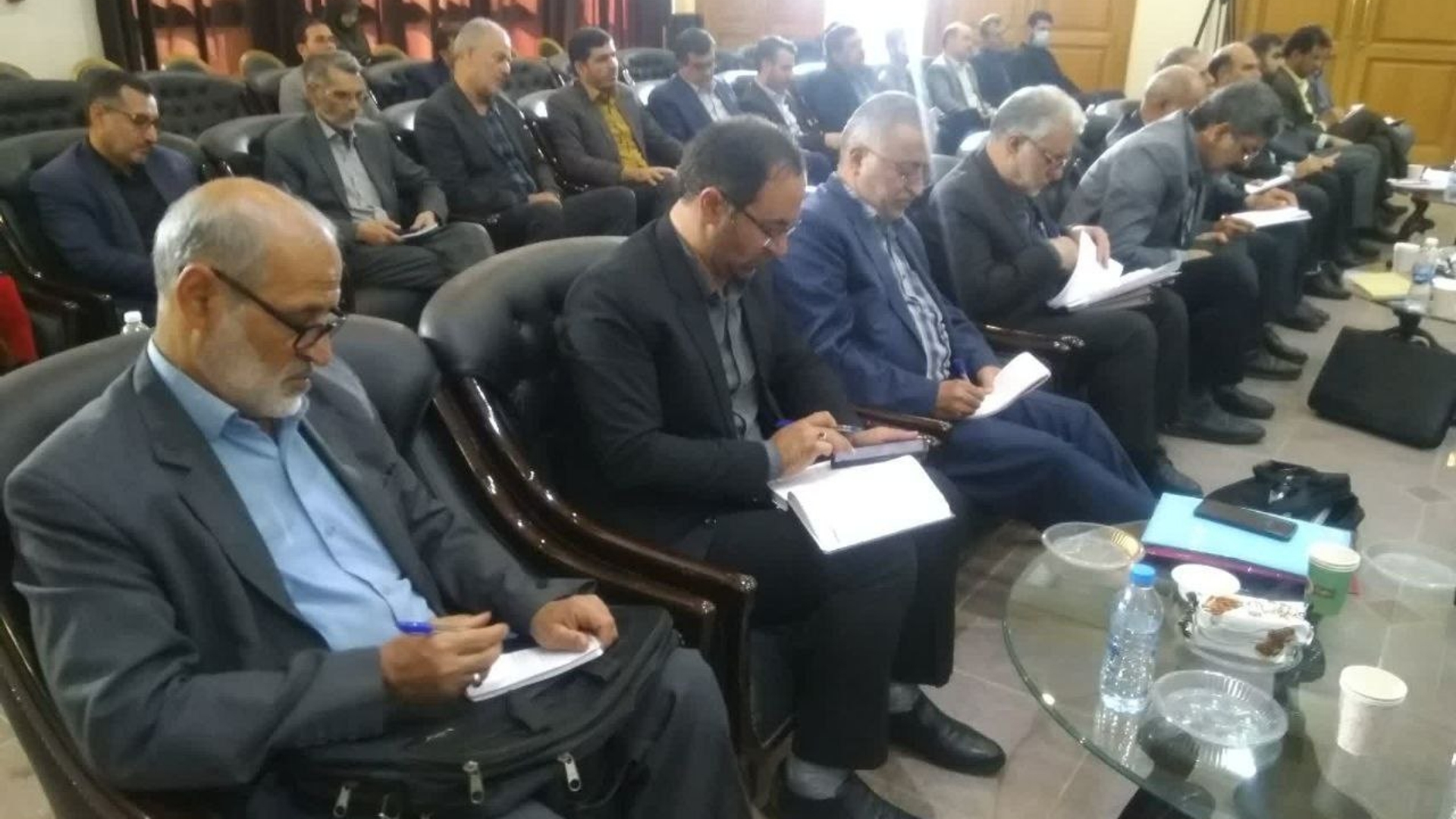 نشست مشترک دست‌اندرکاران اجرایی و نظارت بر انتخابات استان مرکزی