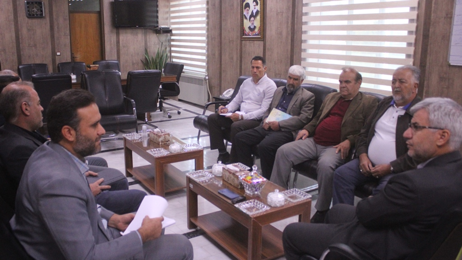 نشست تخصصی مجمع مطالبه گران شهرستان خمین برگزار شد