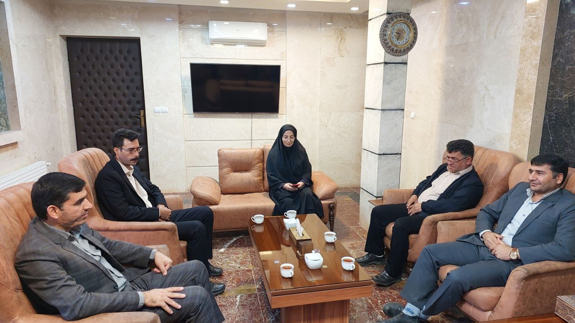 دیدار شهردار خنداب با سرپرست فرمانداری شهرستان محلات