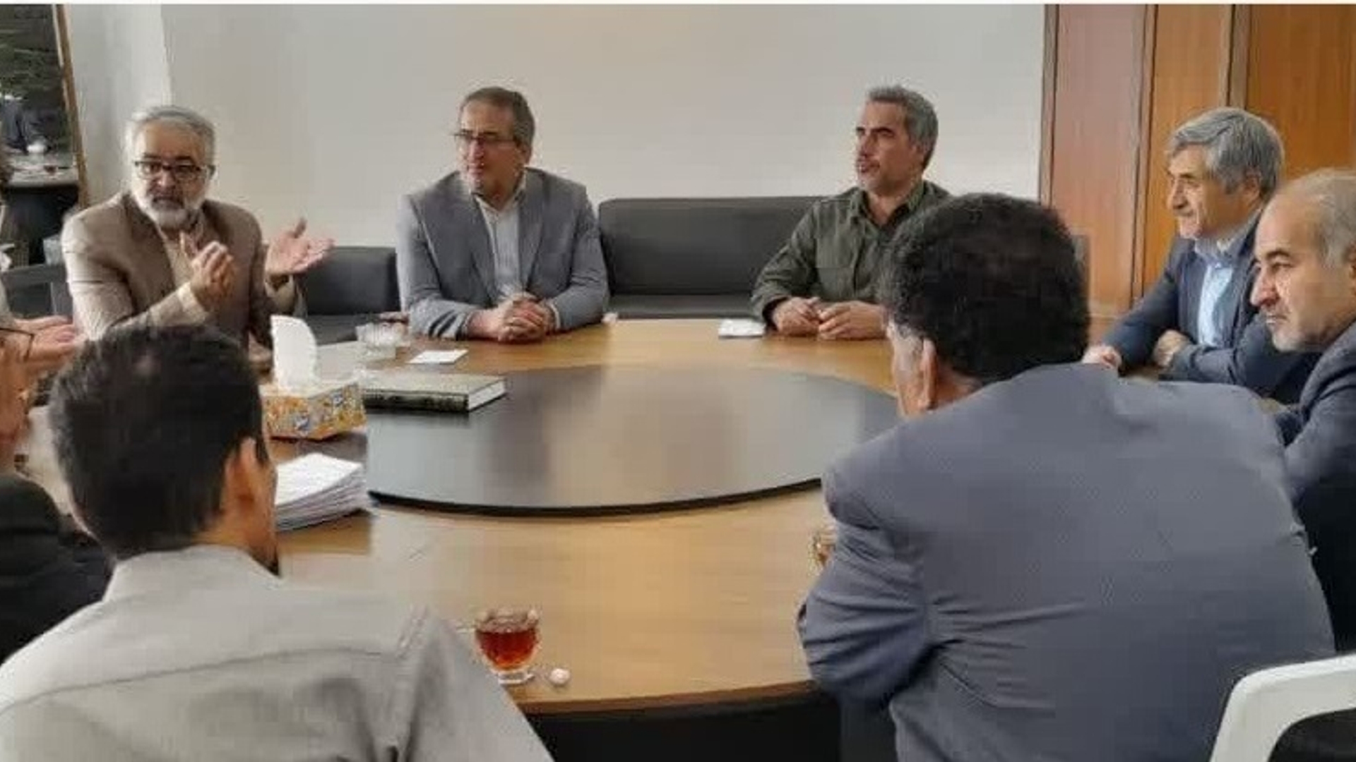 رسیدگی به مسائل و مشکلات معدن رازون شهر شهباز از توابع شهرستان شازند