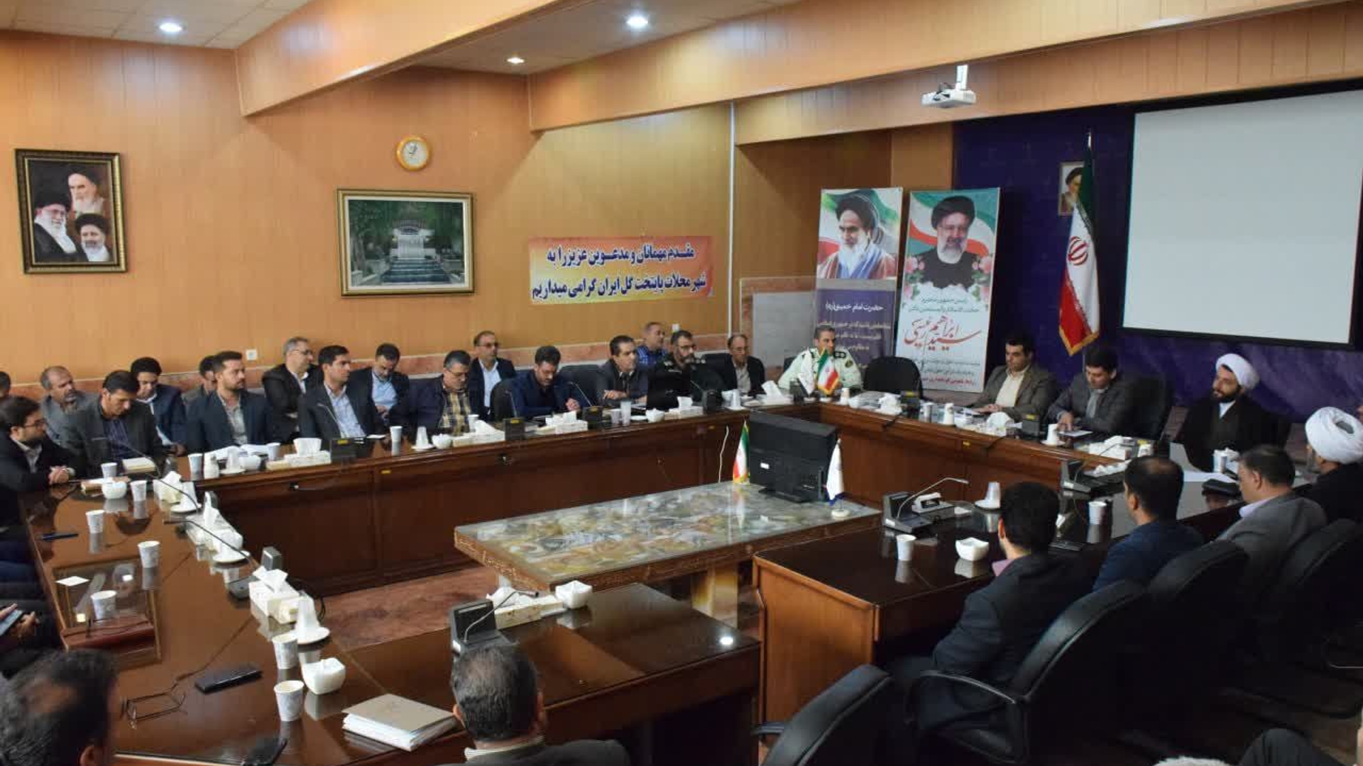 جلسه شورای اداری شهرستان محلات برگزار شد.