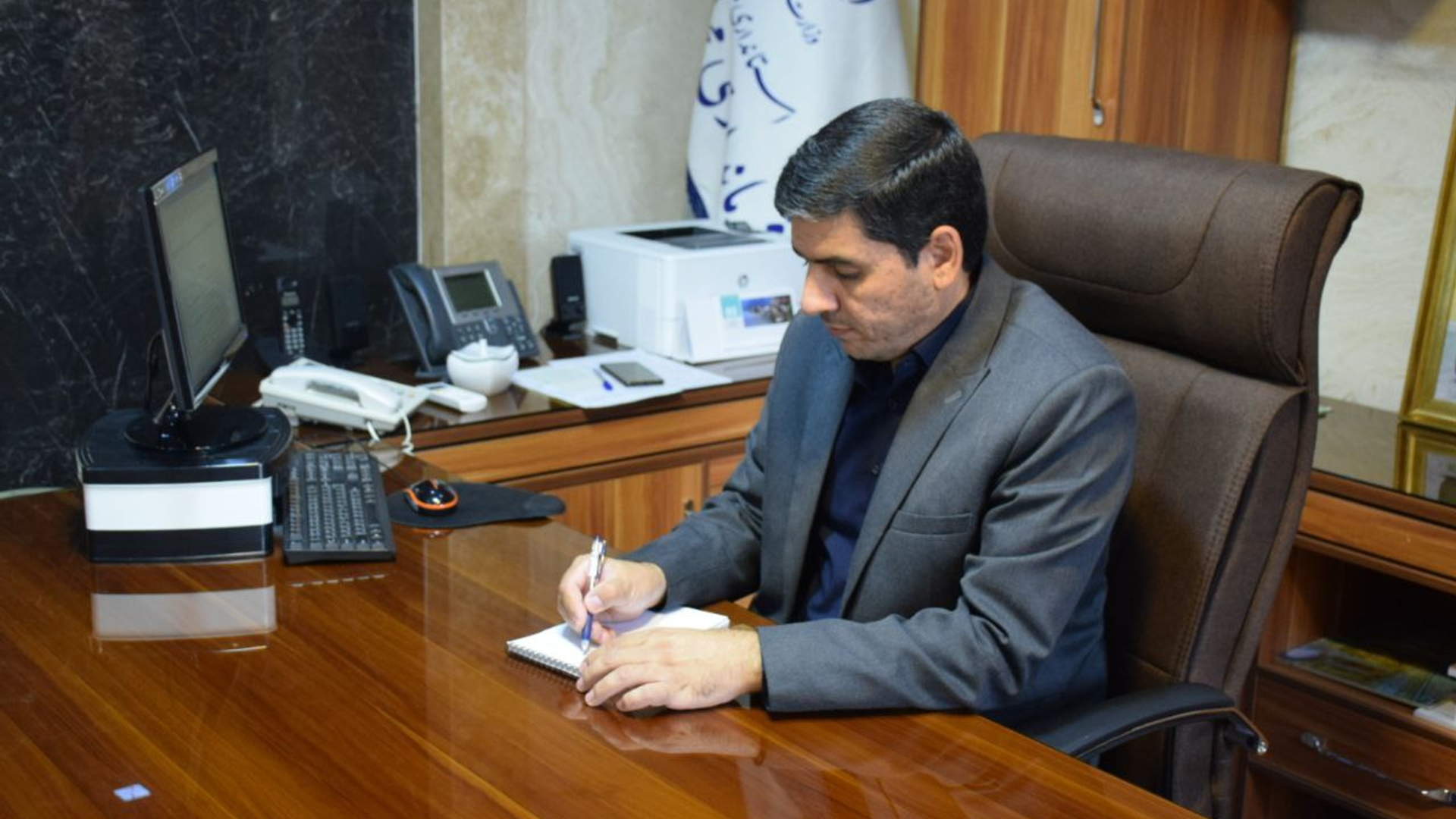 در پی جنایت وحشیانه رژیم صهیونیستی در بیمارستان معمدانی غزه ، سرپرست فرمانداری شهرستان محلات پیامی را به شرح ذیل صادر کرد: