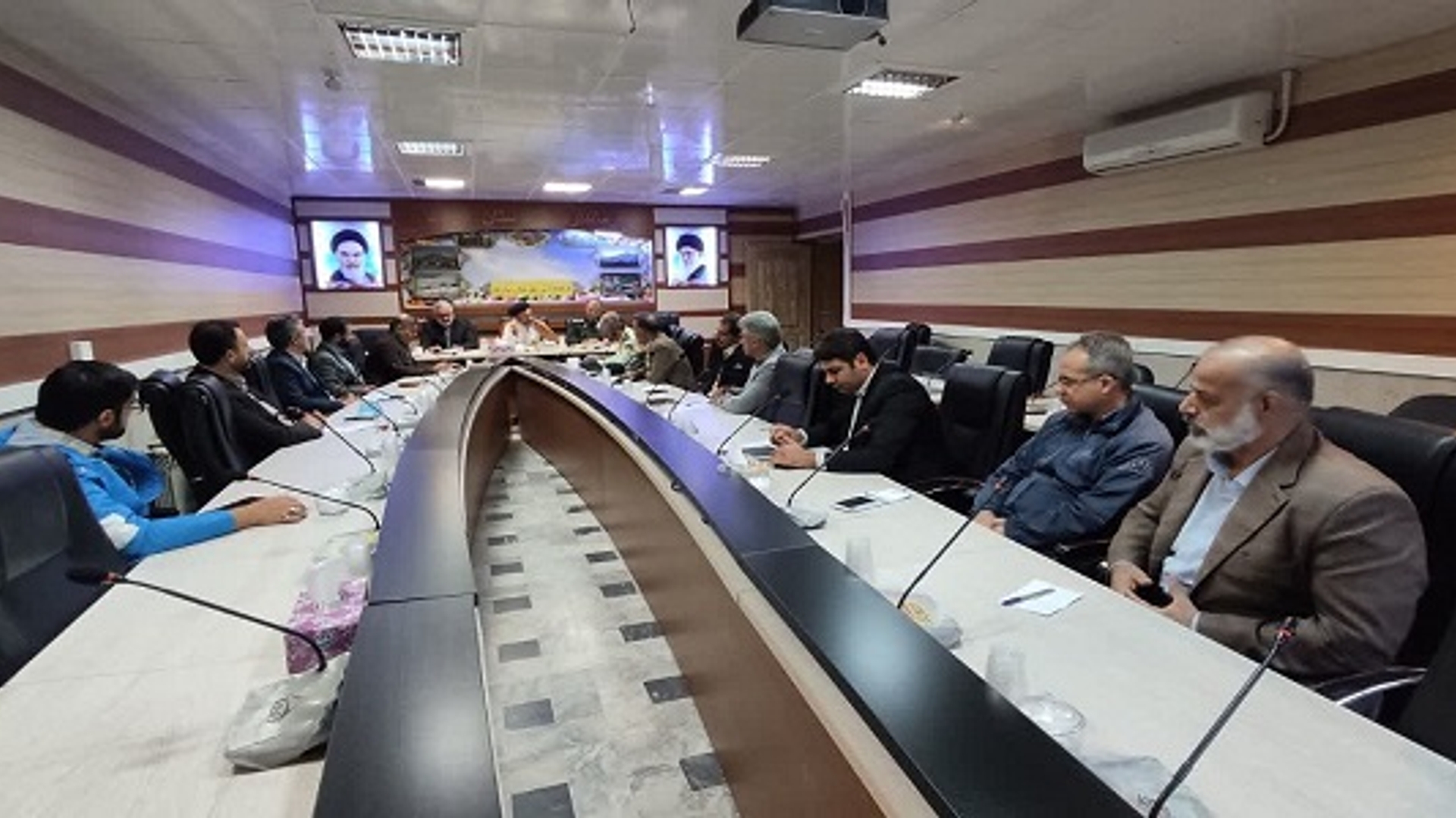 گرامیداشت ۱۳ آبان