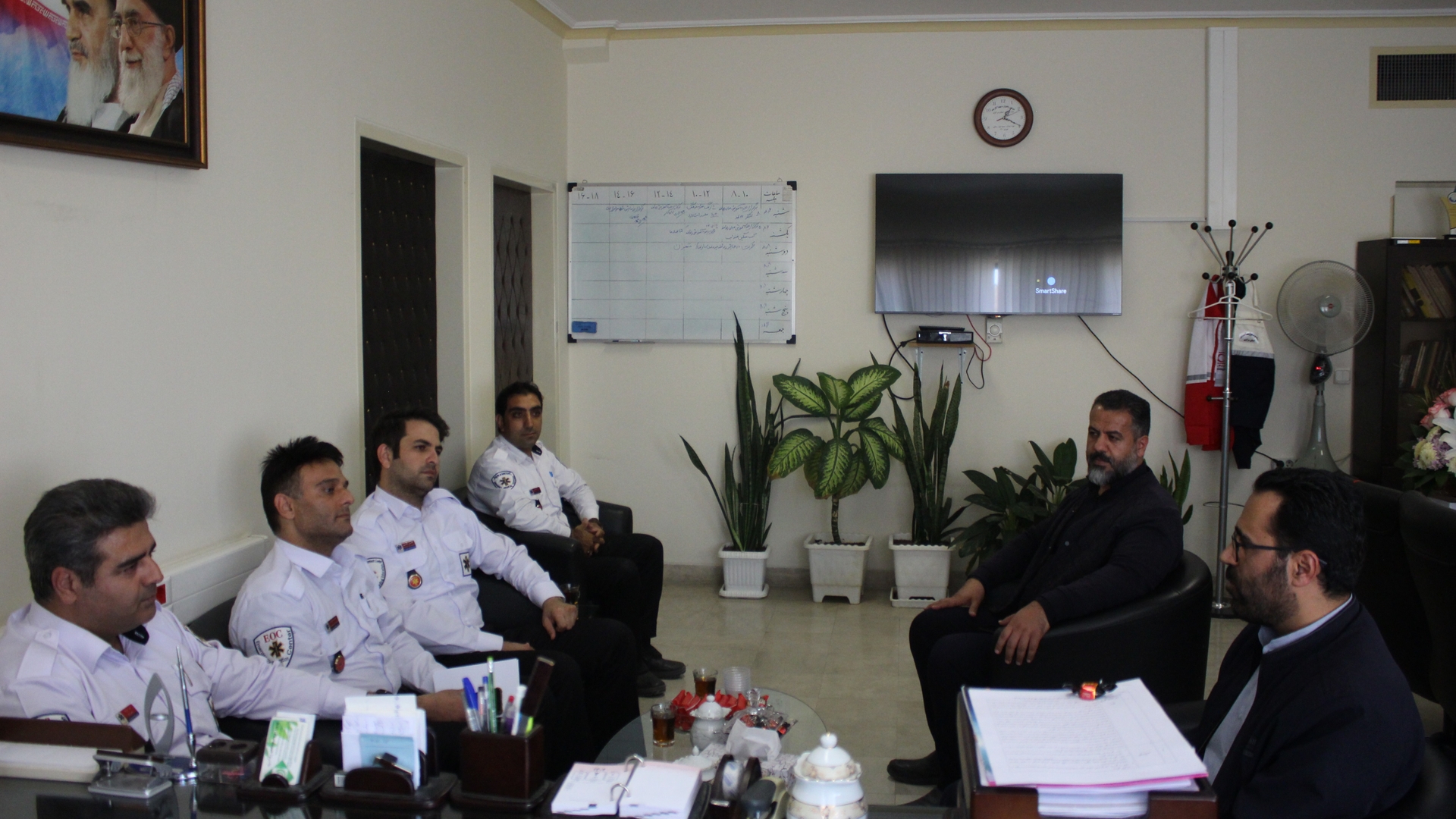 نشست با رئیس مرکز اورژانس و فوریت های پزشکی استان.