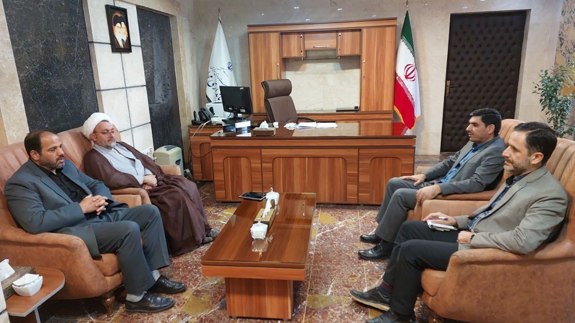 دیدار سرپرست اداره کل فرهنگ و ارشاد اسلامی استان مرکزی با سرپرست فرمانداری شهرستان محلات