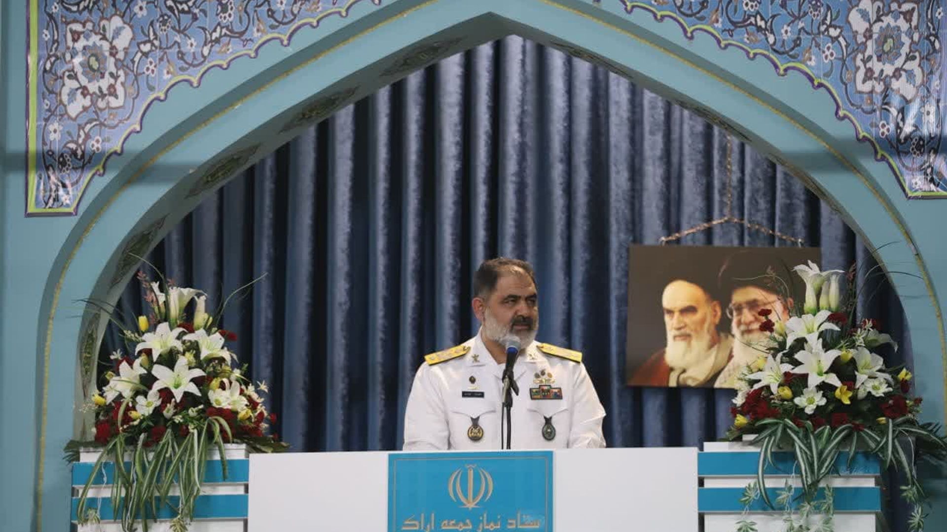 دشمن بخواهد در داخل فتنه‌گری کند هزاران کیلومتر دورتر پاسخ خواهیم داد