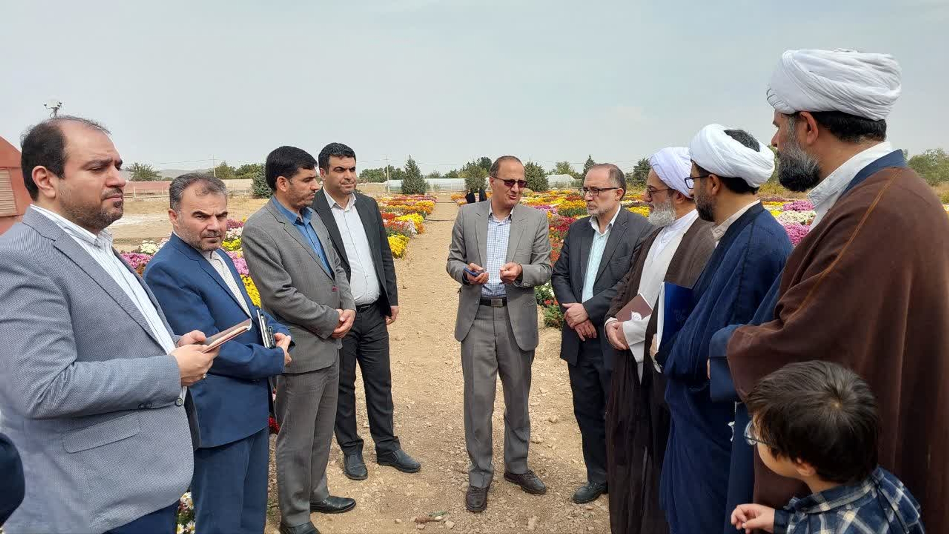 ⭕️ مراسم اختتامیه و تجلیل از برگزیدگان هشتمین جشنواره قرآنی گل های محمدی (ص) و گل های فاطمی (س) و تجلیل از حفاظ مهد قرآن محلات برگزار شد.