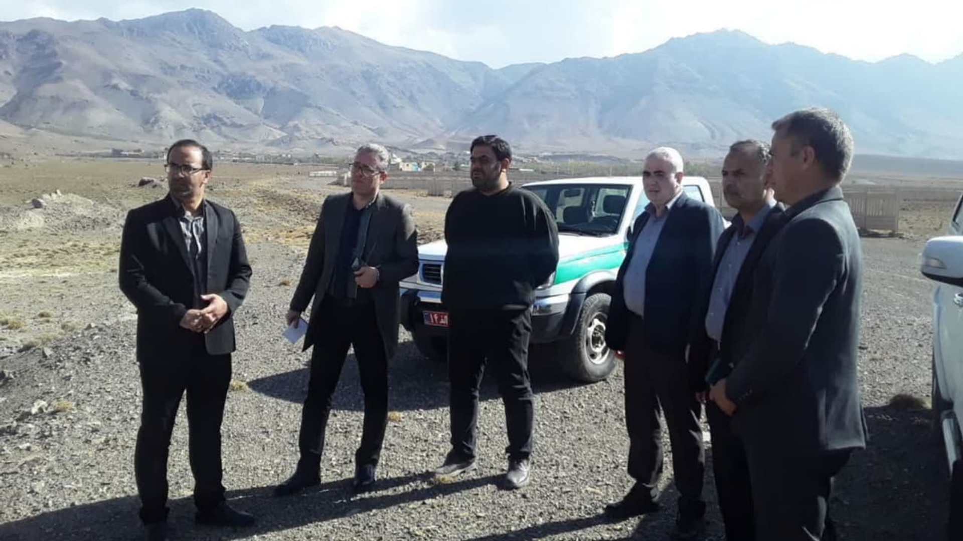 بازدید دکتر اتابکی فرماندار شهرستان به همراه رئیس جهاد کشاورزی و رئیس منابع طبیعی شهرستان از محل پیشنهادی جهت اجرایی طرح آبخیزداری و ذخیره سازی آب قنوات و بارندگی‌ها برای استفاده باغات #آسیاب_جلال