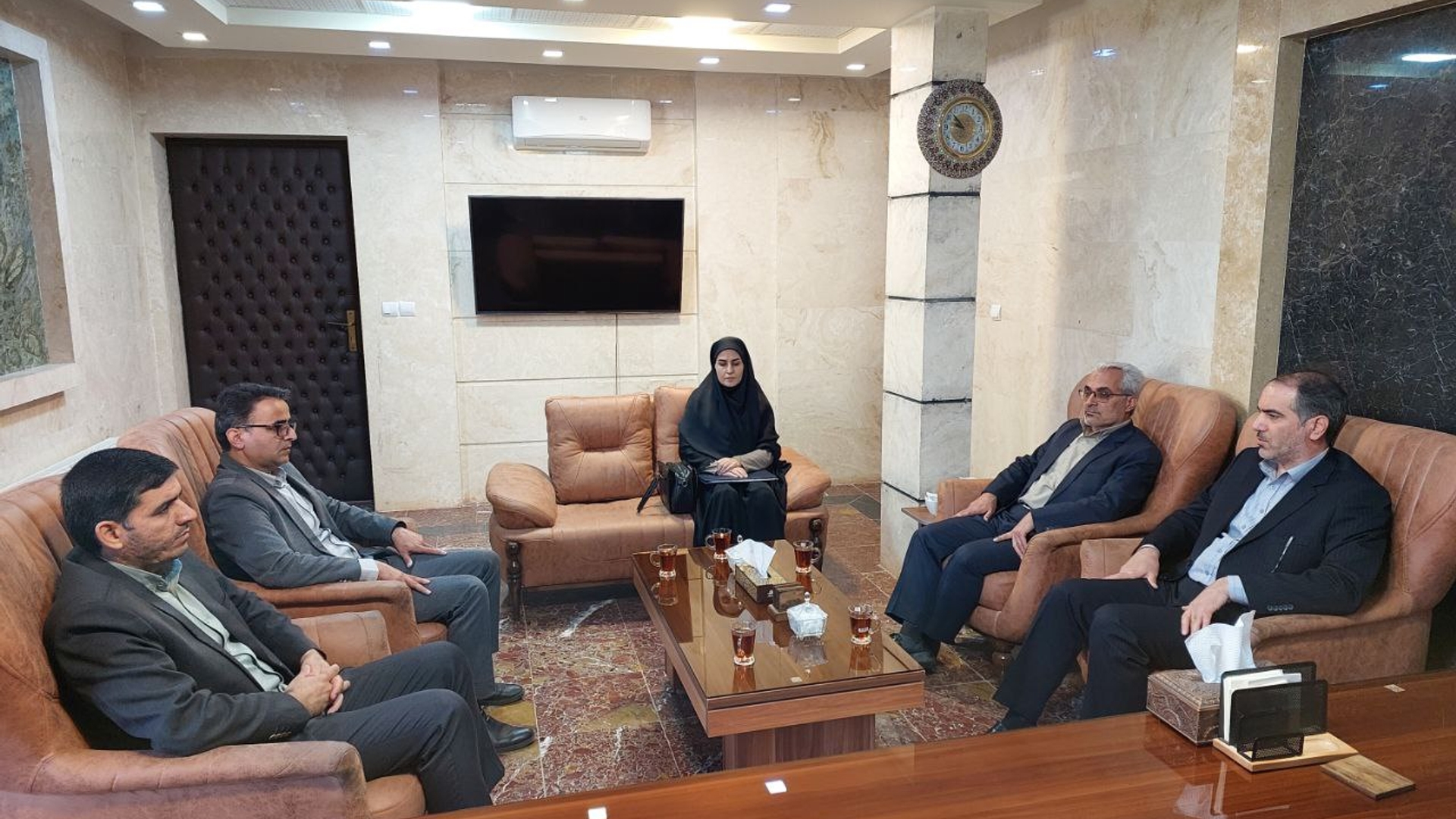 دیدار مدیرکل آموزش فنی و حرفه ای استان مرکزی با سرپرست فرمانداری شهرستان محلات