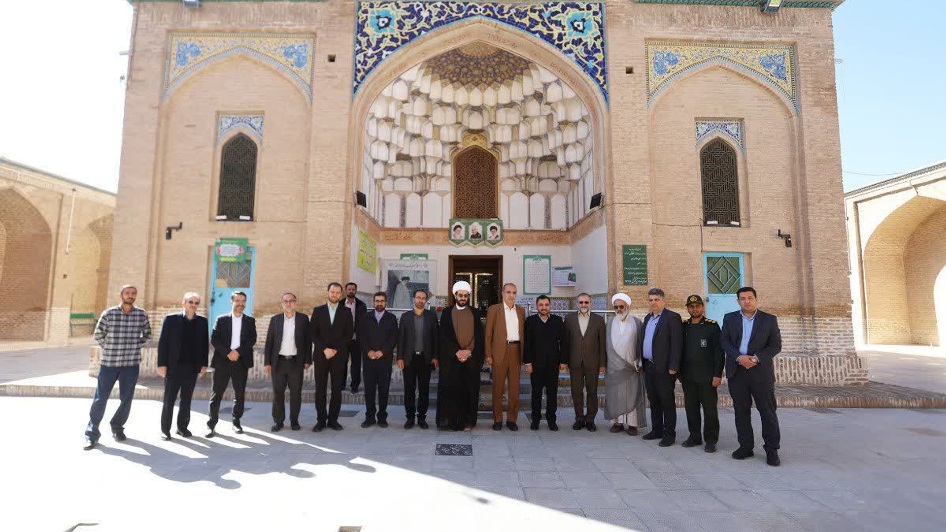 تشرف وزیر ارتباطات، به زیارت امامزاده سید محمد (ع) تفرش