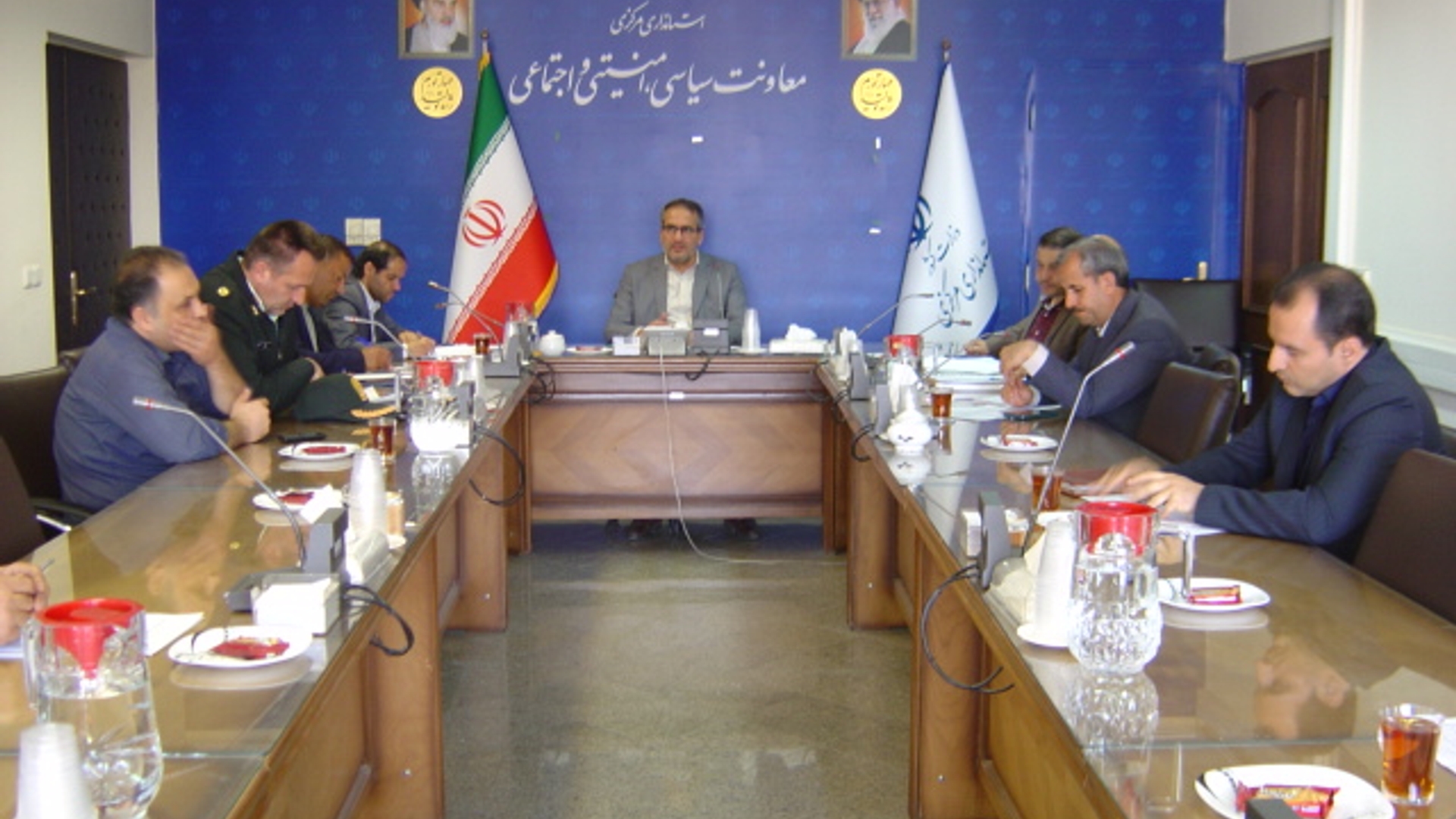 جلسه کمیته نظارت بر فرآیند تهیه، تولید و توزیع مواد شیمیایی و زیستی خطرناک استان ساعت 10 صبح روز شنبه مورخ 20-8-1402 به ریاست آقای رحیمی تبار مدیر کل امنیتی و انتظامی برگزار گردید.