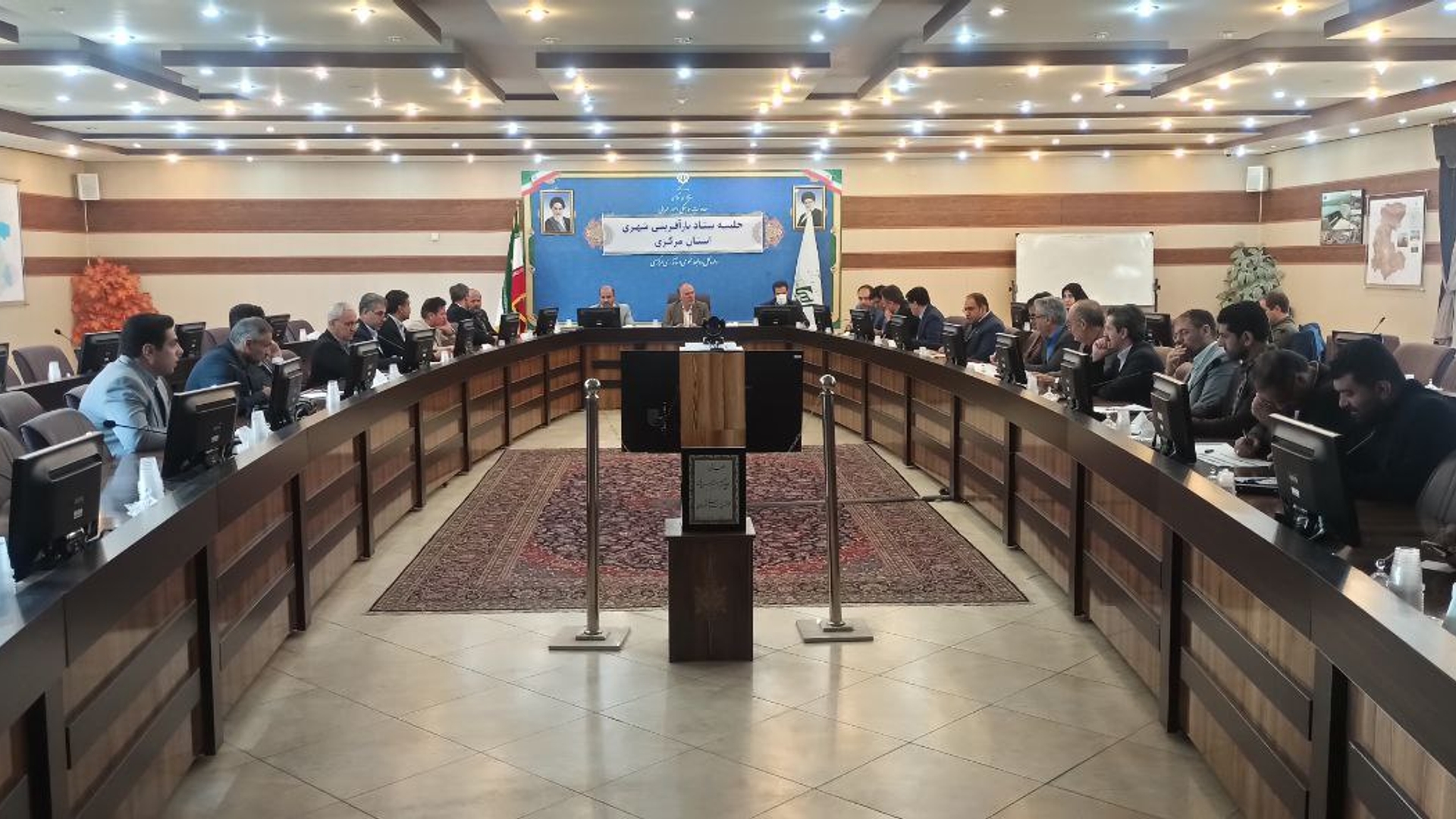 جلسه ستاد بازآفرینی شهری برگزار شد.