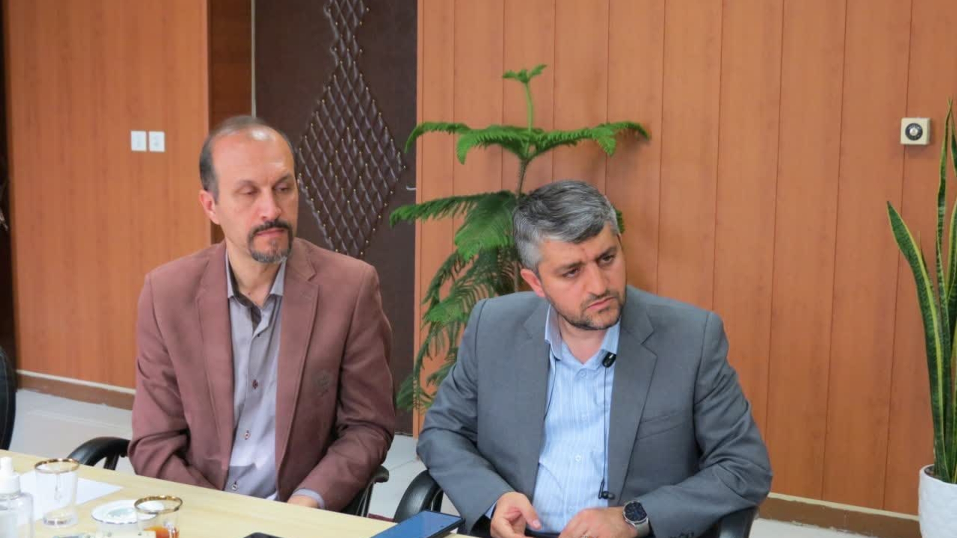 رئیس  دانشگاه اراک  با فرمانداراراک دردفتر فرماندار اراک  ملاقات کردند