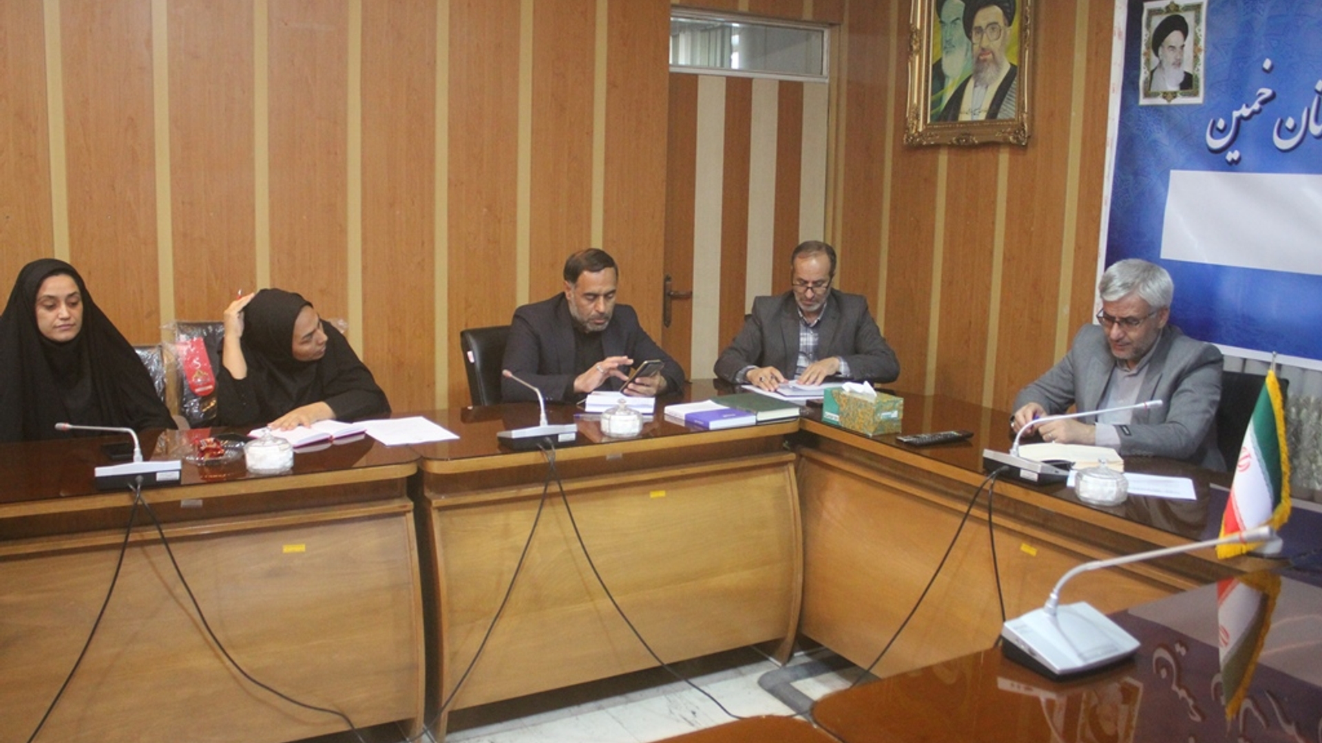 دومین جلسه هماهنگی برگزاری انتخابات شهرستان خمین در سال 1402 برگزار شد