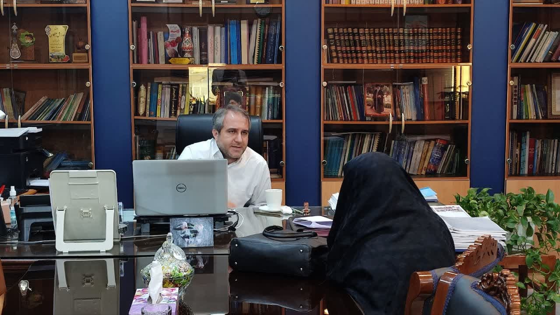 ملاقات مردمی  مهدی  الیاسی معاون استاندار و فرماندار ویژه شهرستان ساوه.