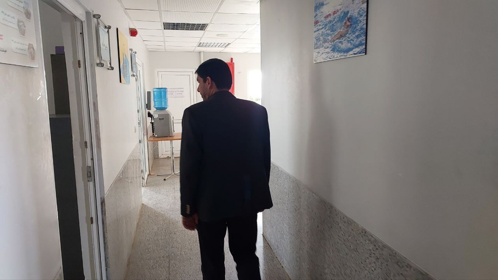 بازدید سرزده سرپرست فرمانداری شهرستان محلات از اداره ورزش و  جوانان