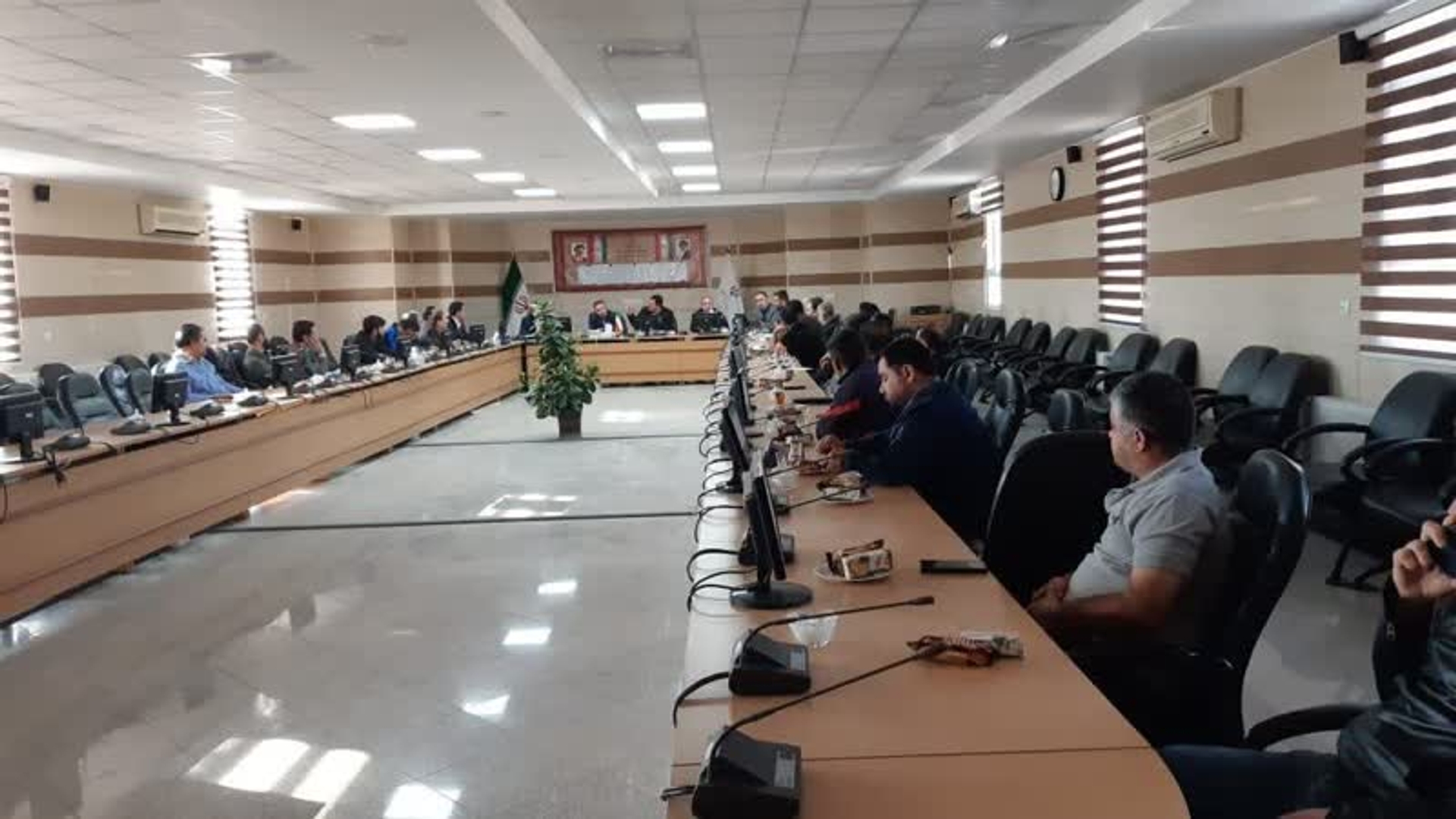 جلسه ساماندهی کشتارگاه زرندیه برگزار شد