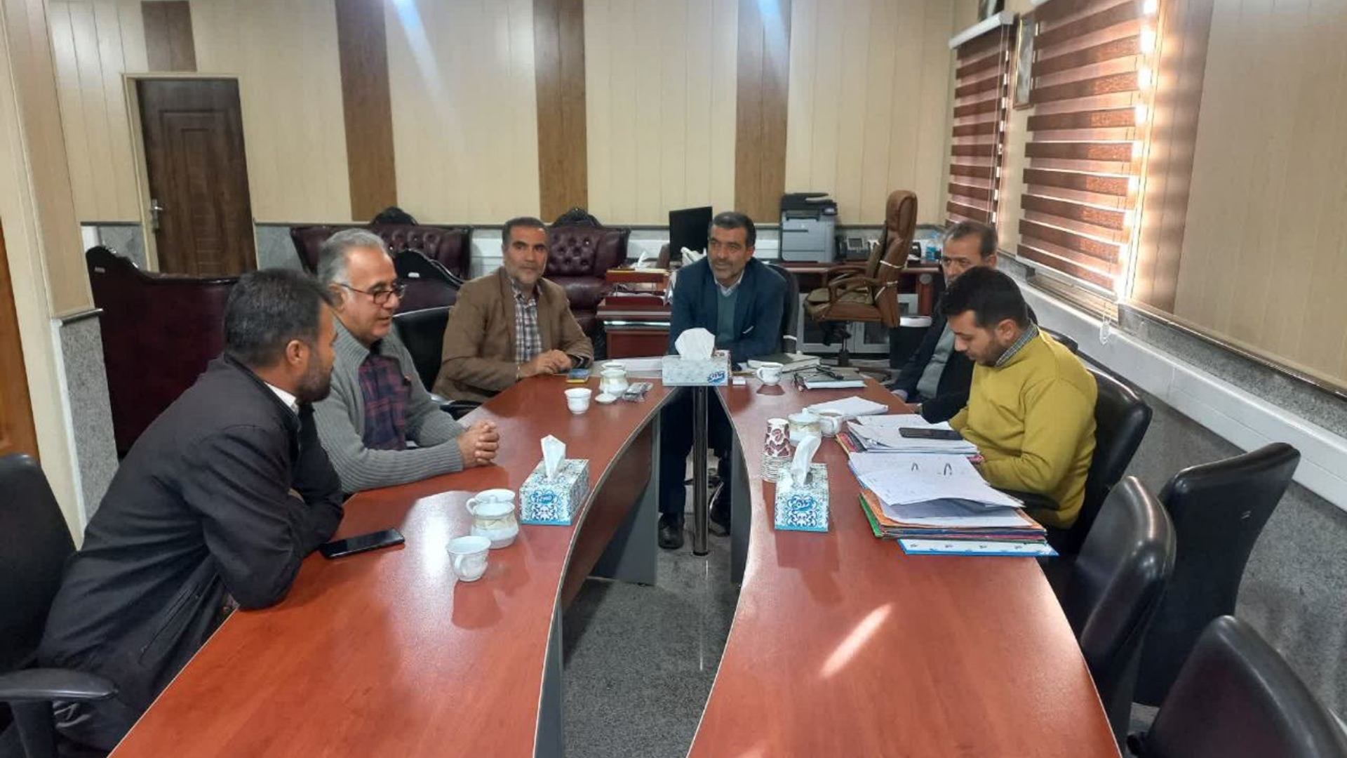 جلسه پیگیری مطالبات شورای بخش زاویه