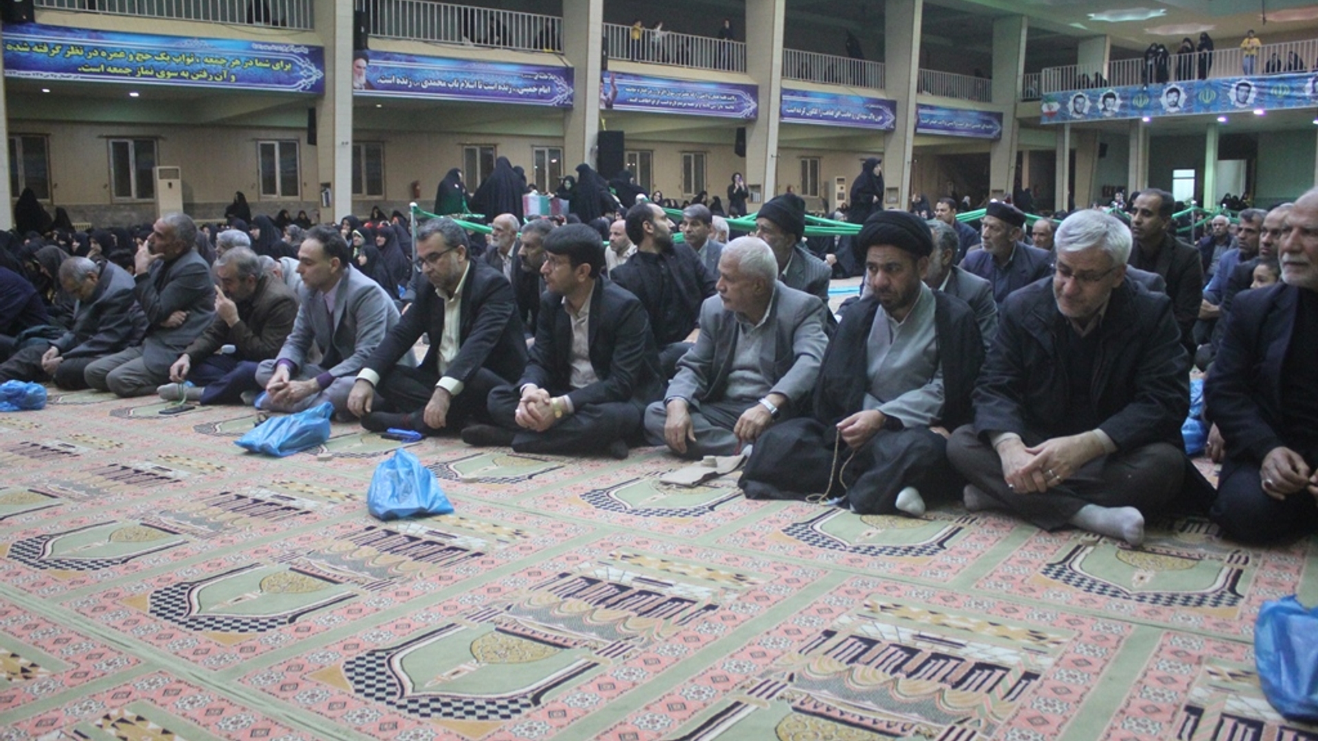 آئین تشییع شهدای گمنام در شهر خمین برگزار شد