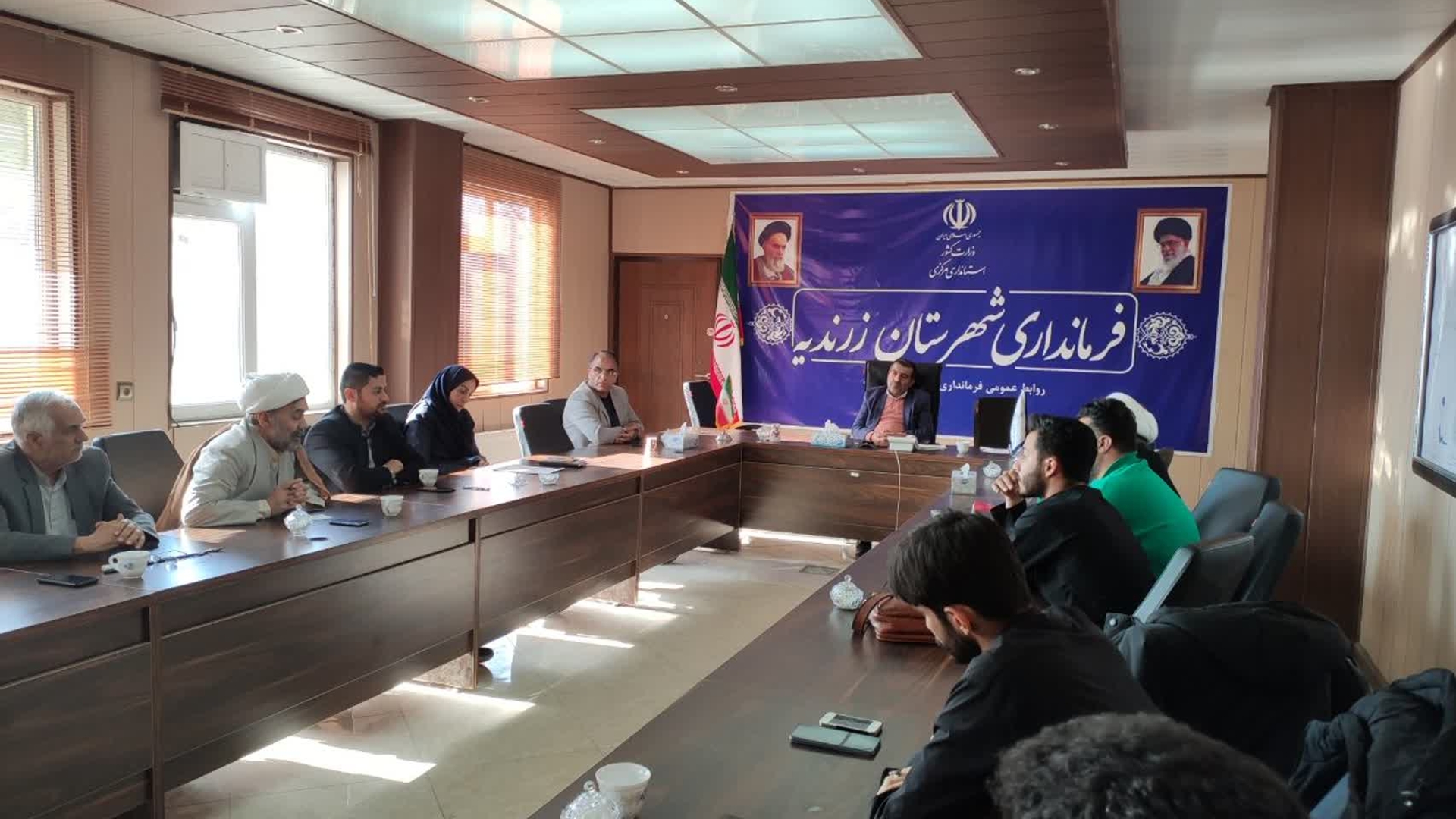 جلسه رسیدگی به مشکلات مسجد تاریخی چال شهر مامونیه