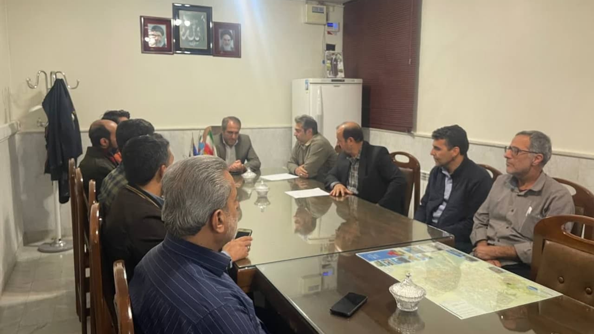 بازدید شبانه فرماندار ویژه ساوه از شرکت پخش فرآورده های نفتی