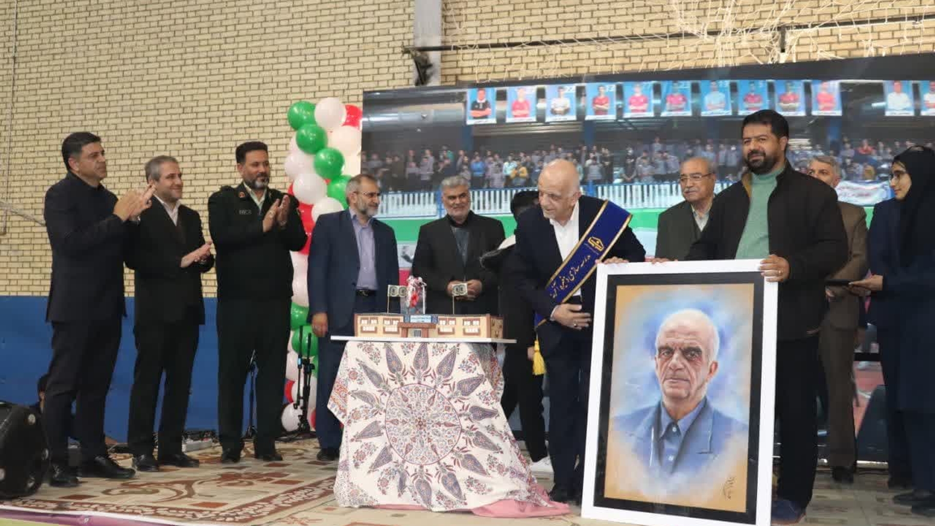 آیین تجلیل از خیر نیک اندیش مدرسه ساز، حاج ابراهیم عسگریان