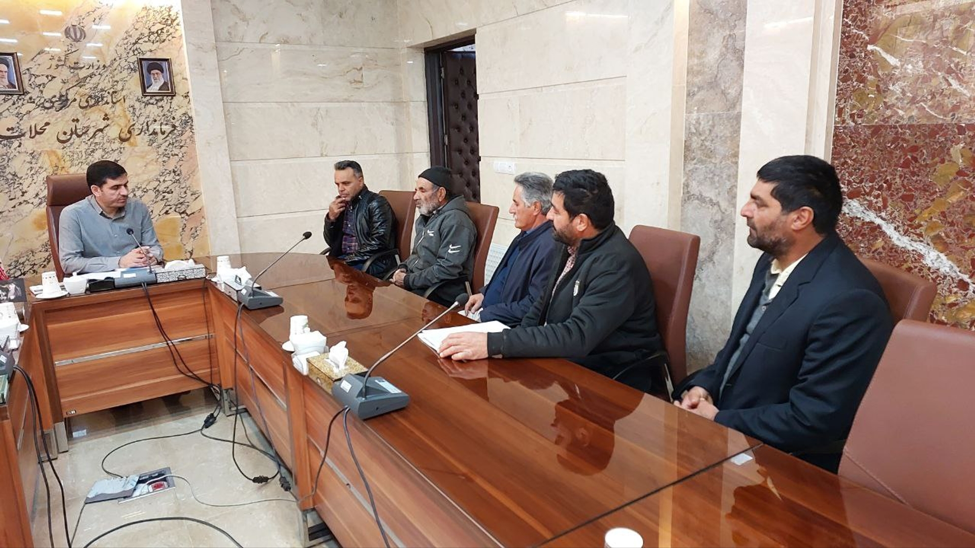 ملاقات مردمی (سی ام آذر)